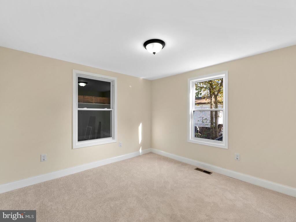 ROLAND TERRACE - Residential