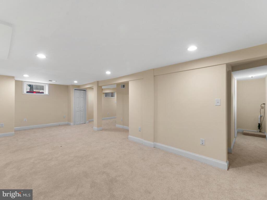 ROLAND TERRACE - Residential