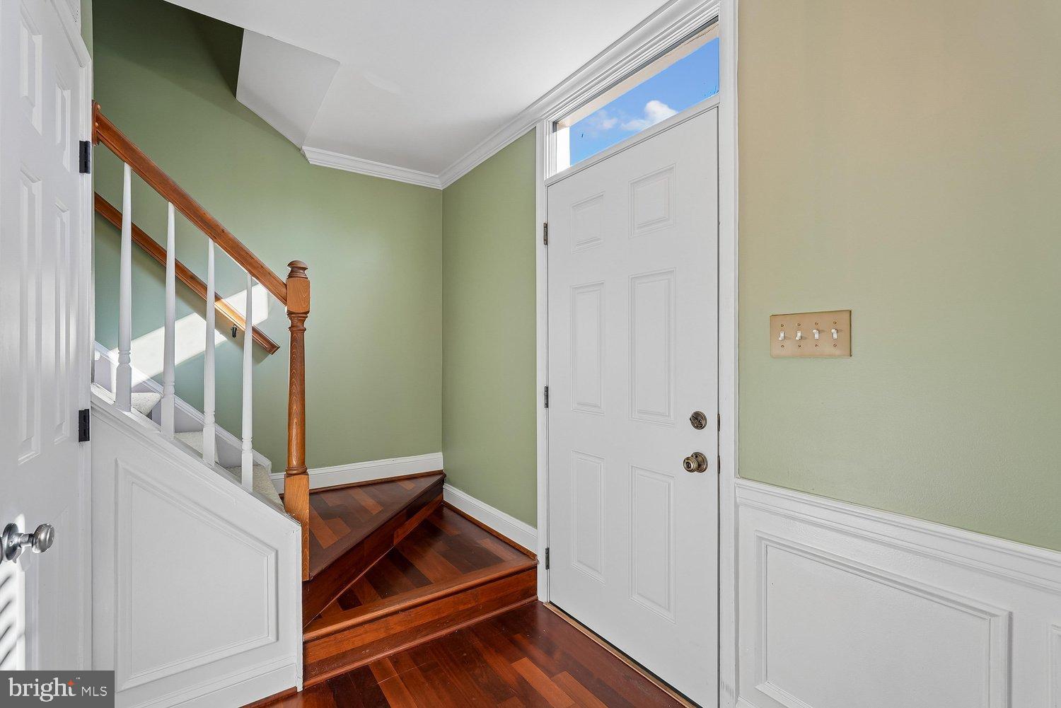 6 BENTLEY DRIVE