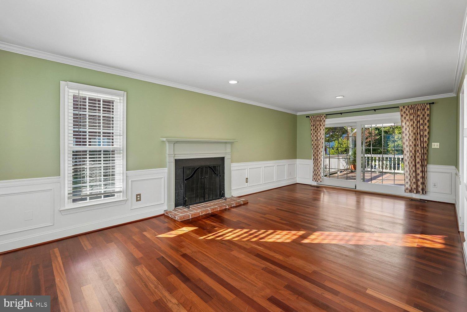 6 BENTLEY DRIVE