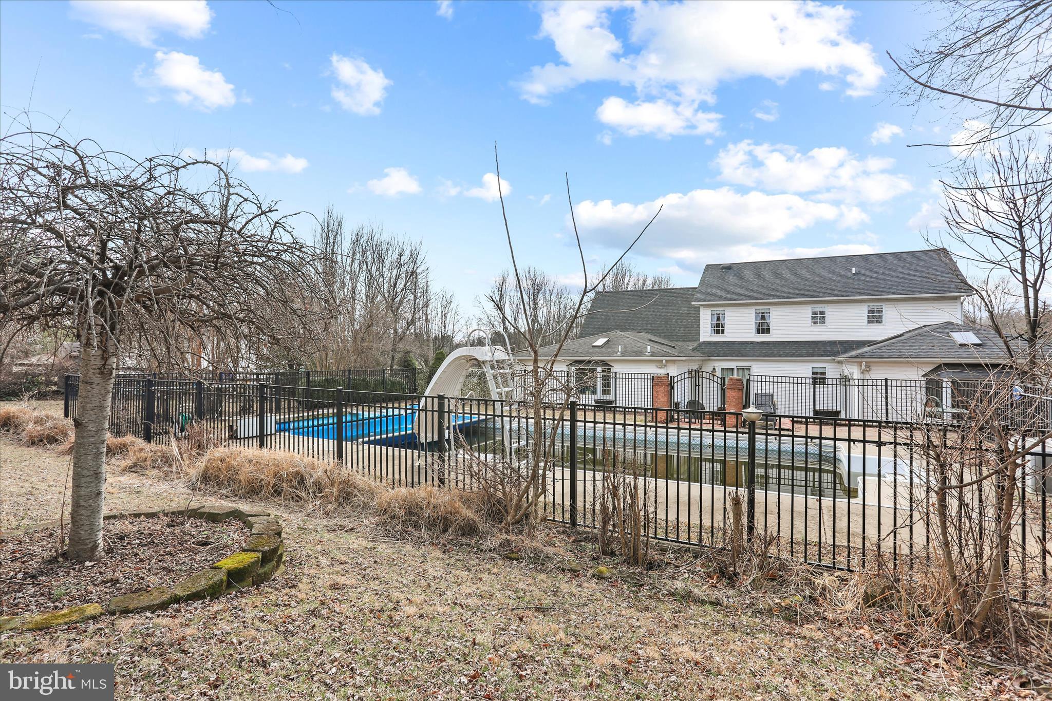 EASTLAND - Residential