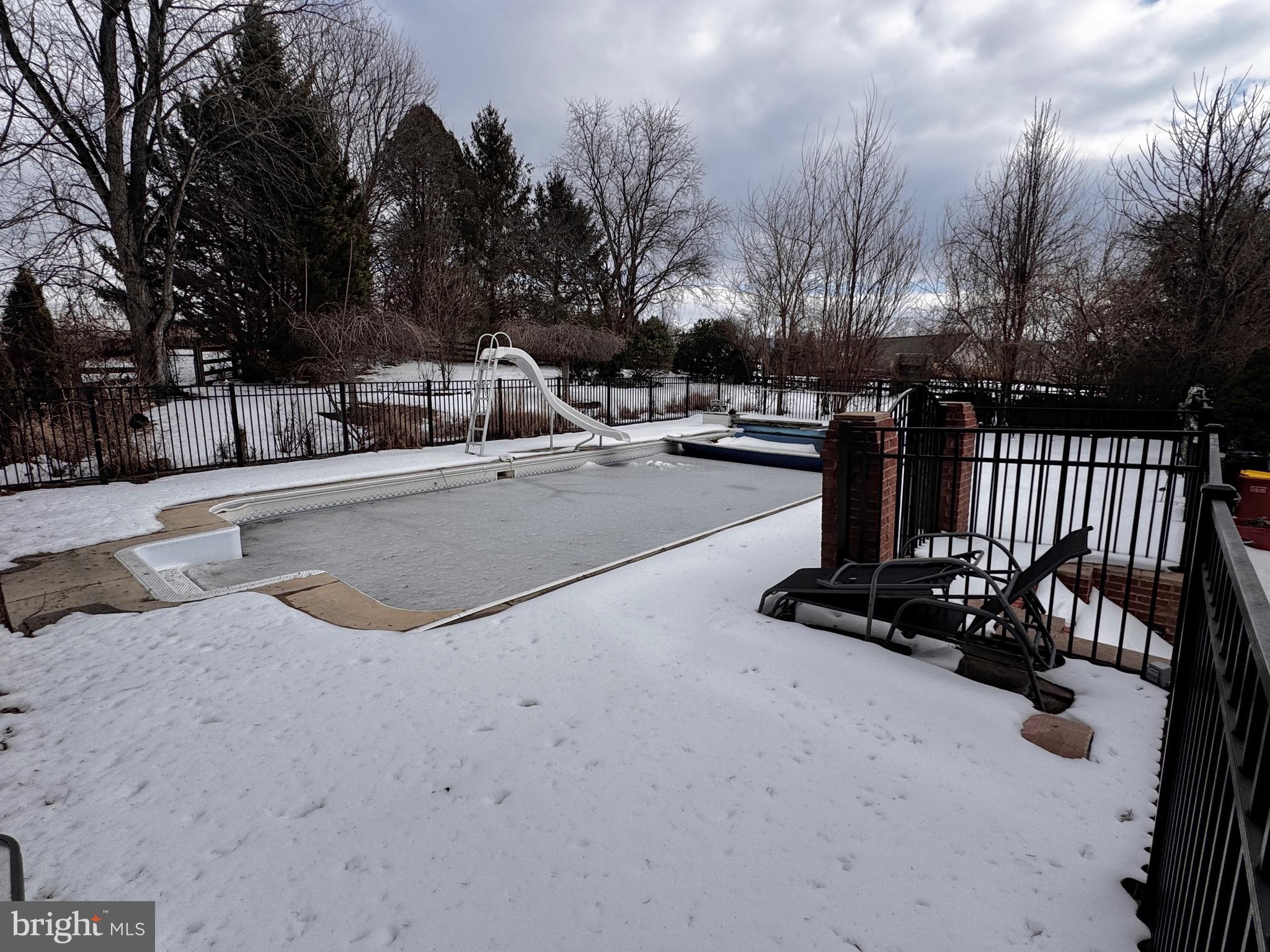 EASTLAND - Residential