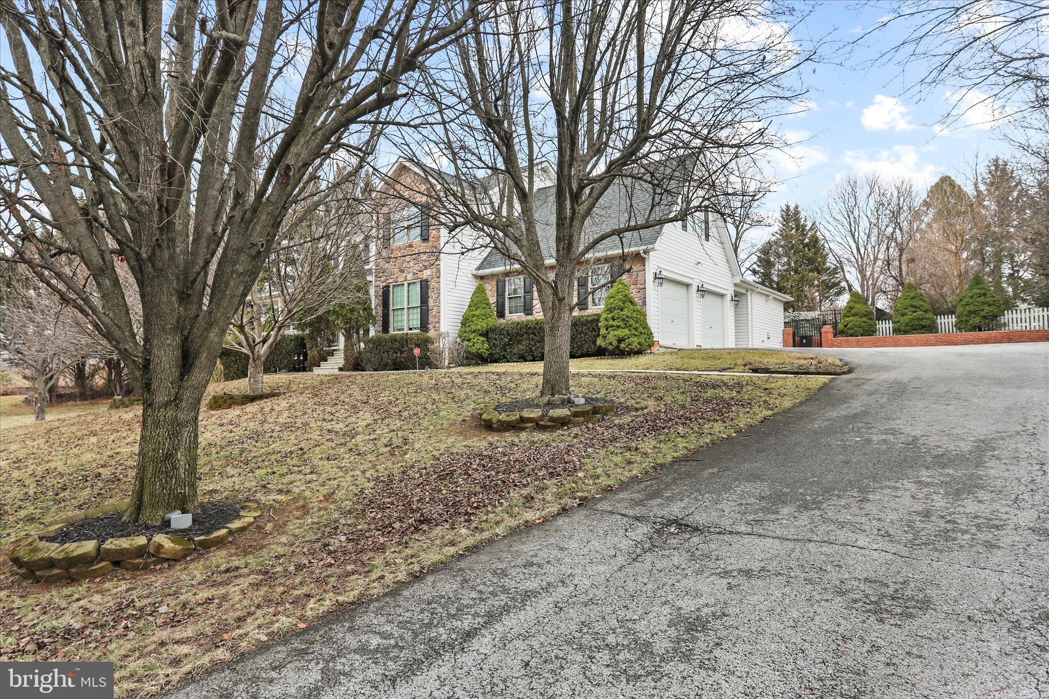 EASTLAND - Residential