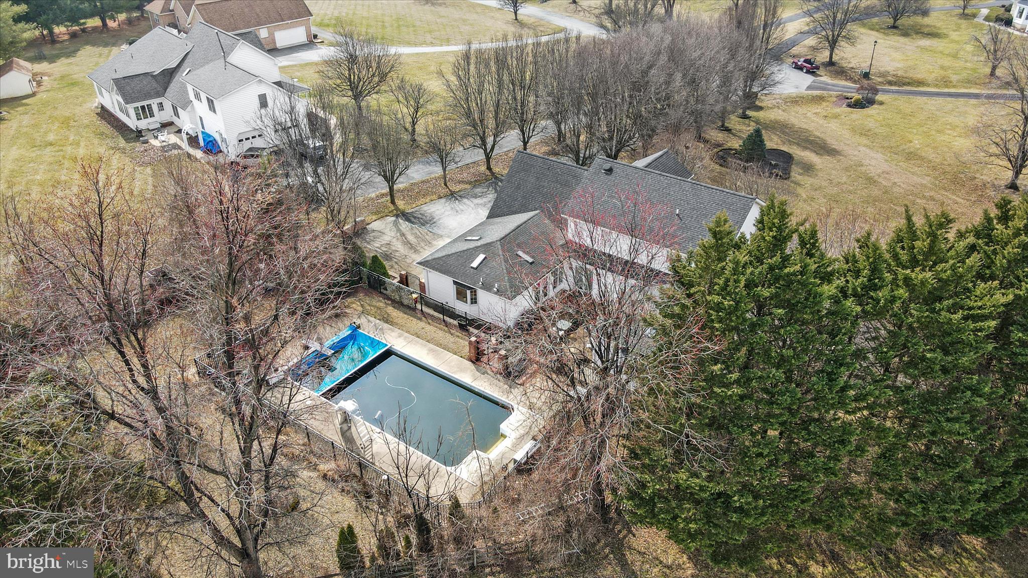 EASTLAND - Residential