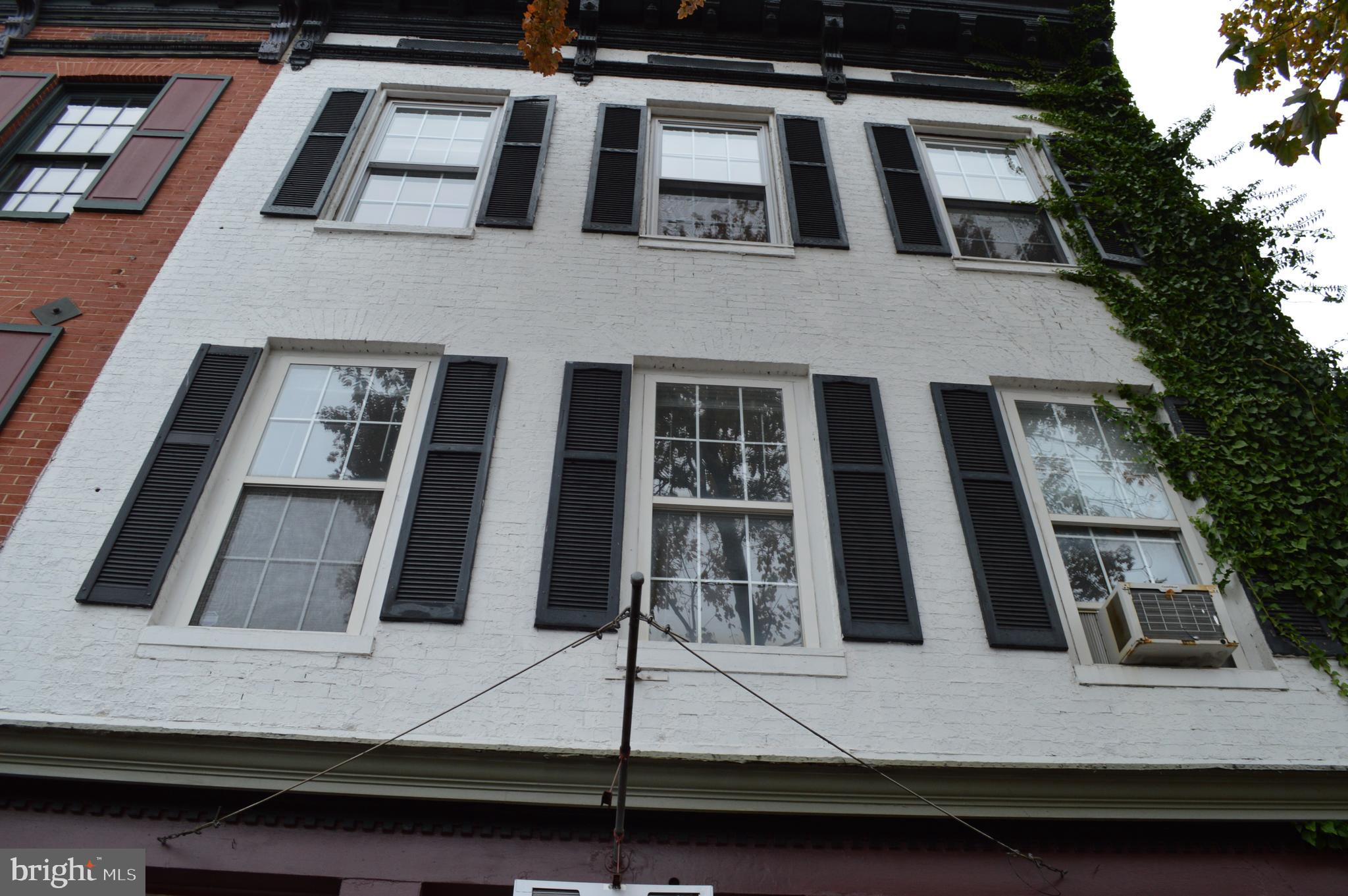 FELLS POINT HISTORIC DISTRICT - Residential Lease