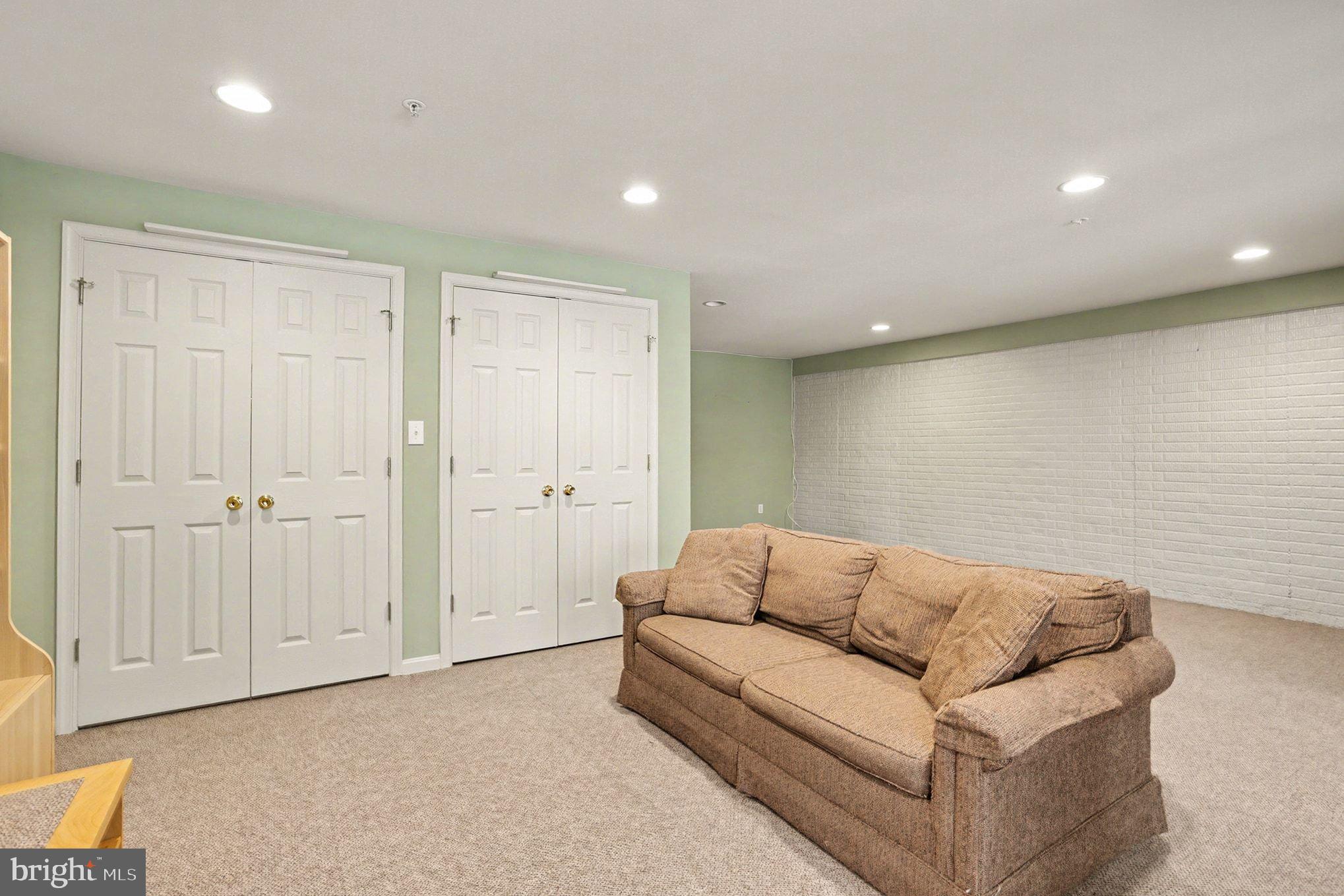 SPENCEOLA FARMS - Residential