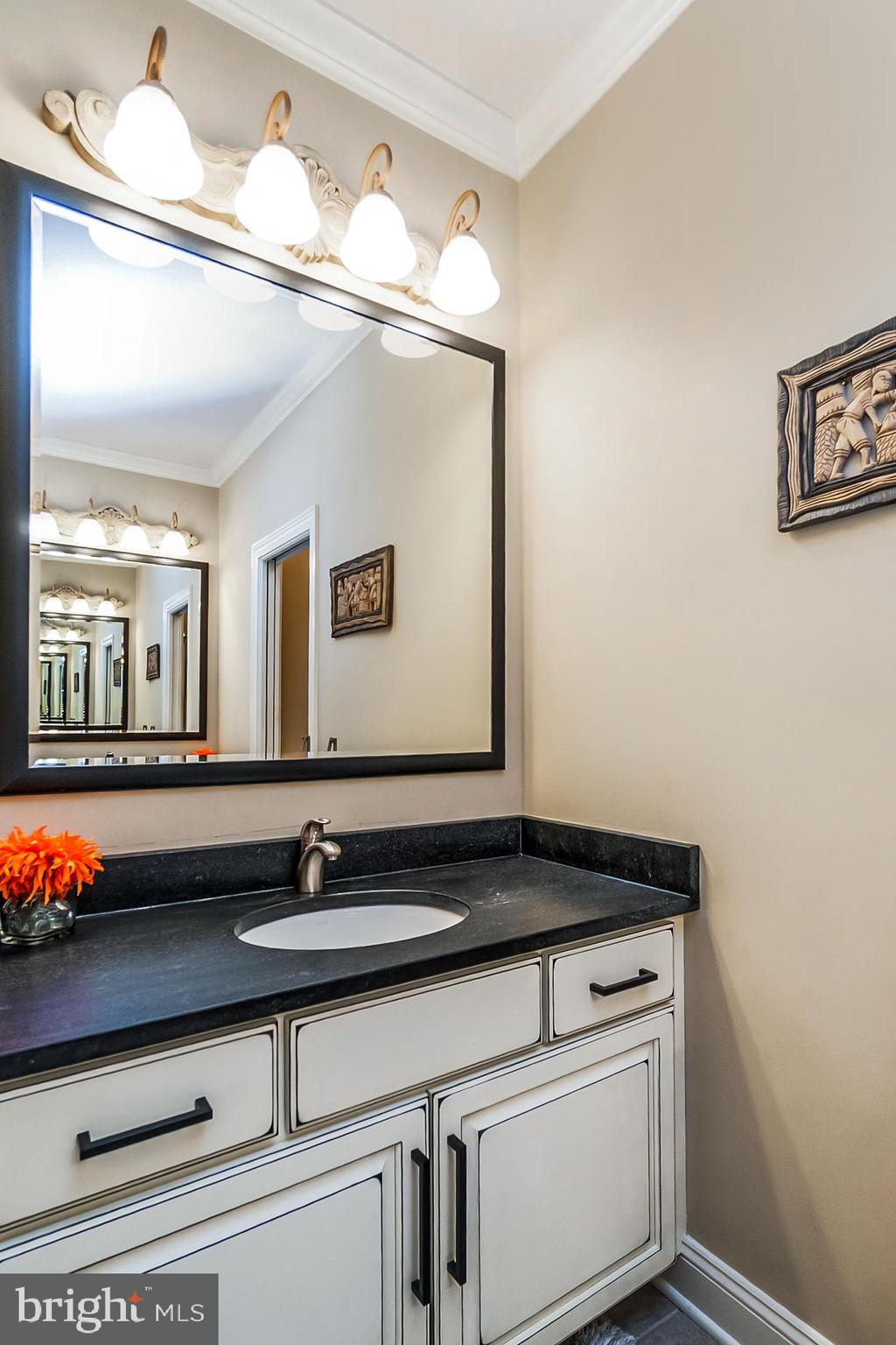 THE MANOR - Residential