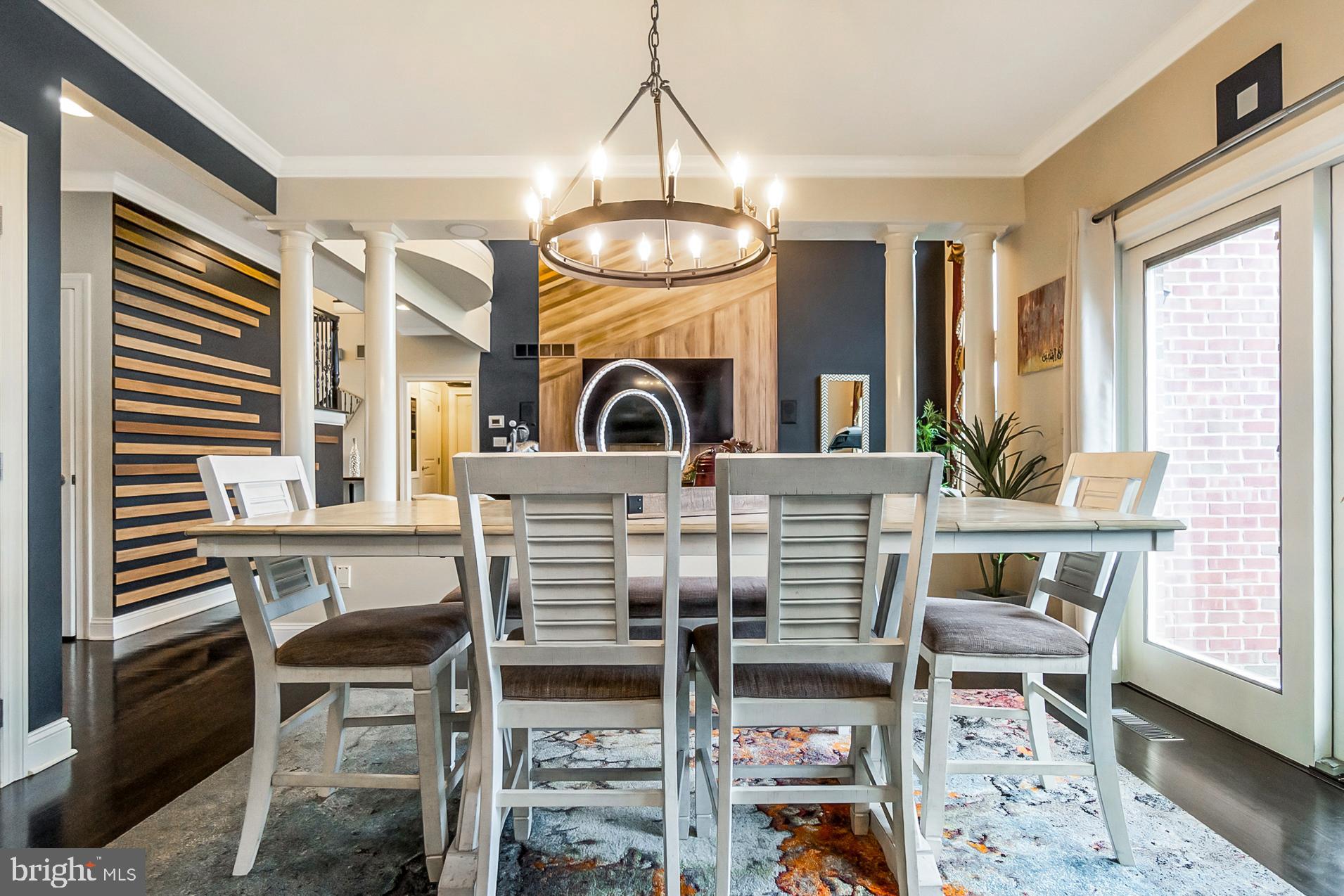 THE MANOR - Residential