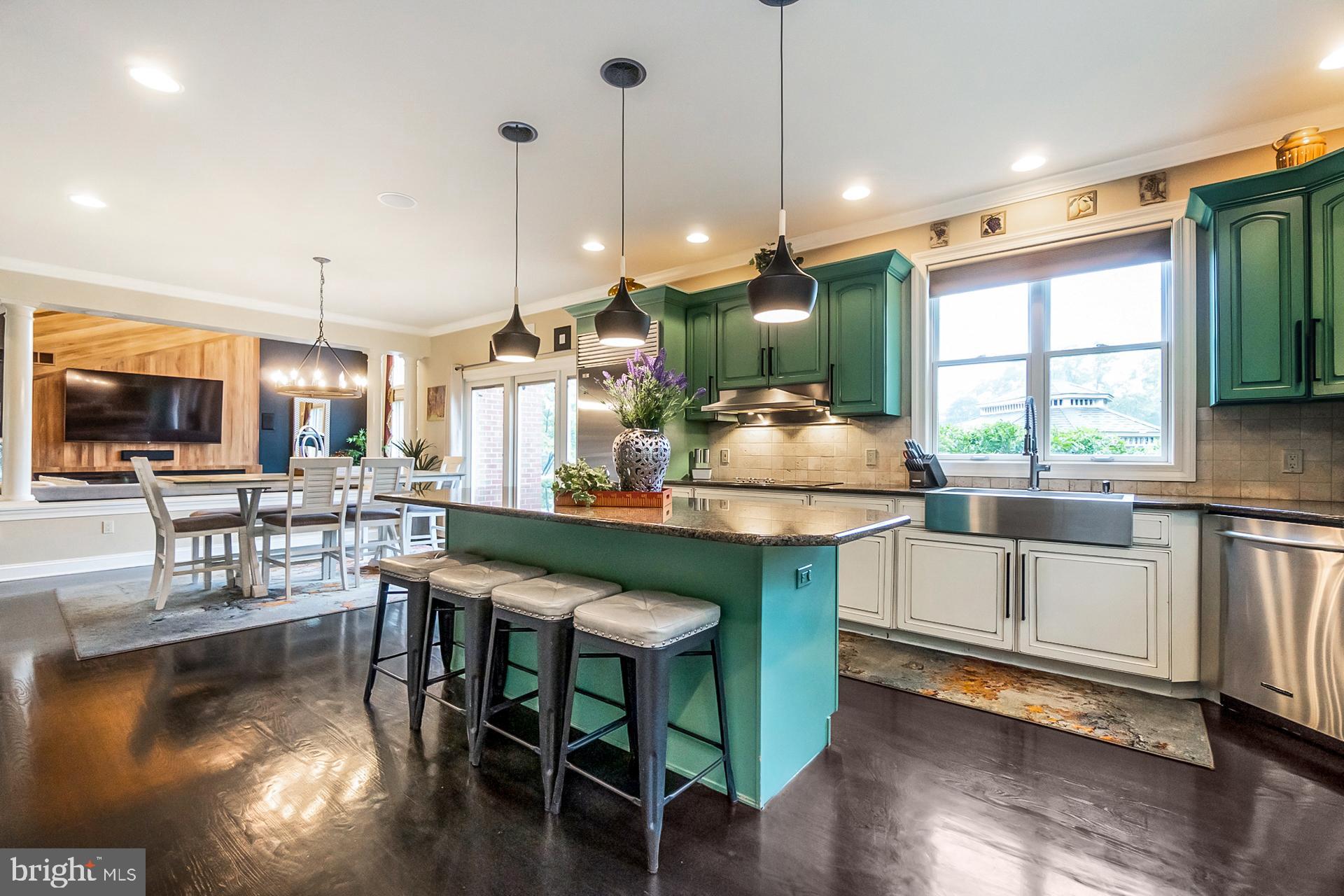 THE MANOR - Residential