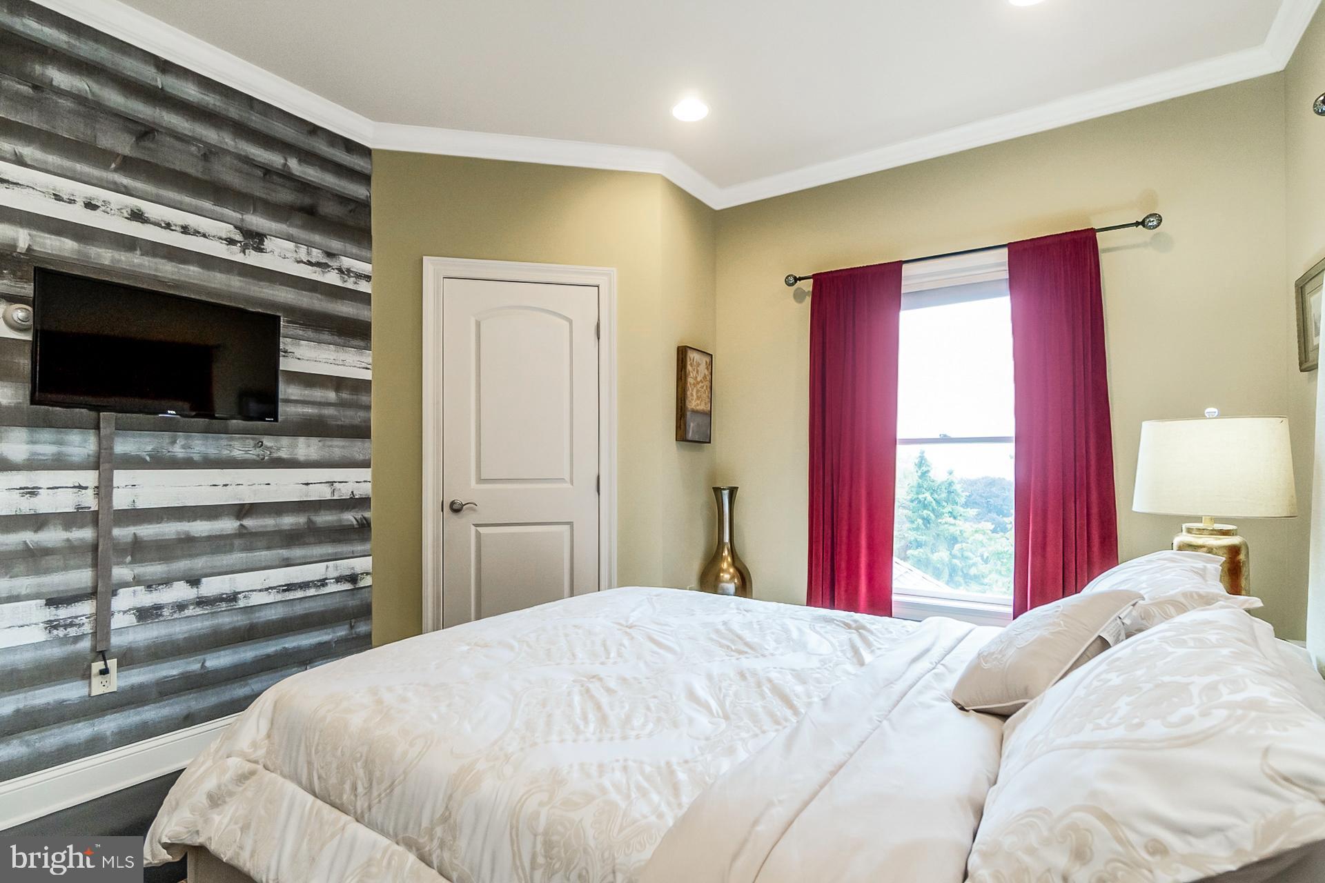 THE MANOR - Residential