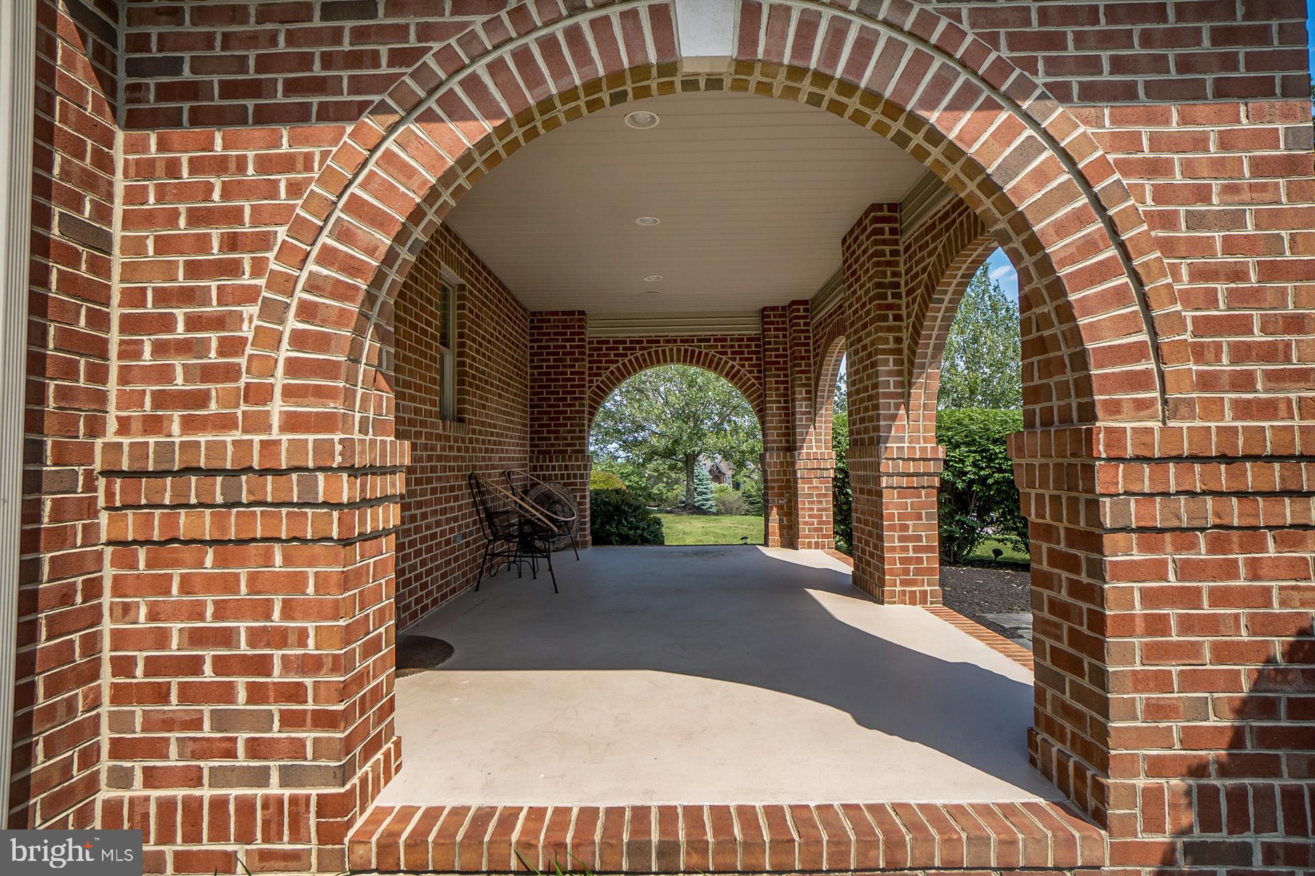 THE MANOR - Residential