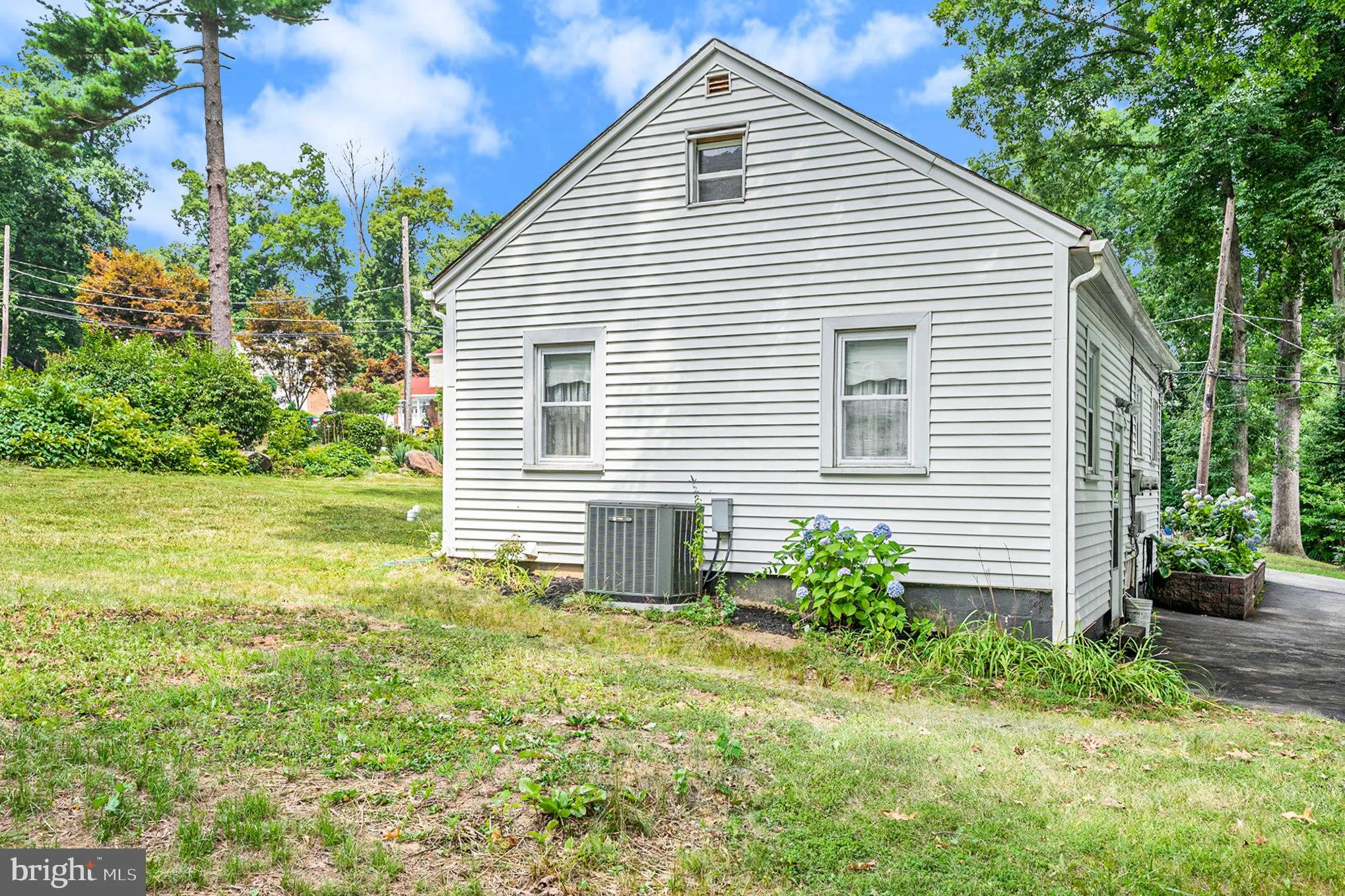 Newtown Square, Pennsylvania 19073, United States, 3 Bedrooms Bedrooms, ,1 BathroomBathrooms,Residential,Pending,52478