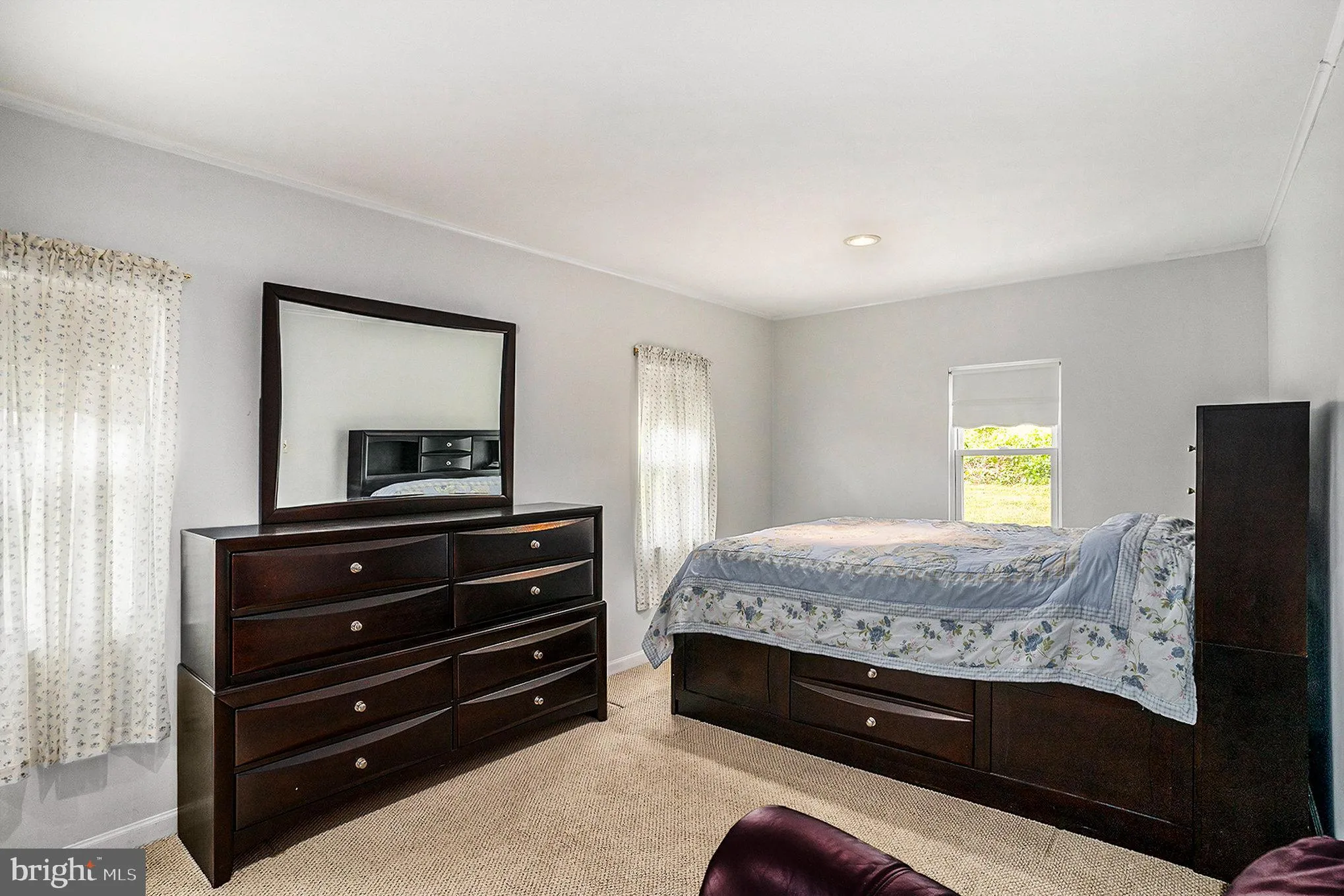 Newtown Square, Pennsylvania 19073, United States, 3 Bedrooms Bedrooms, ,1 BathroomBathrooms,Residential,Pending,52478