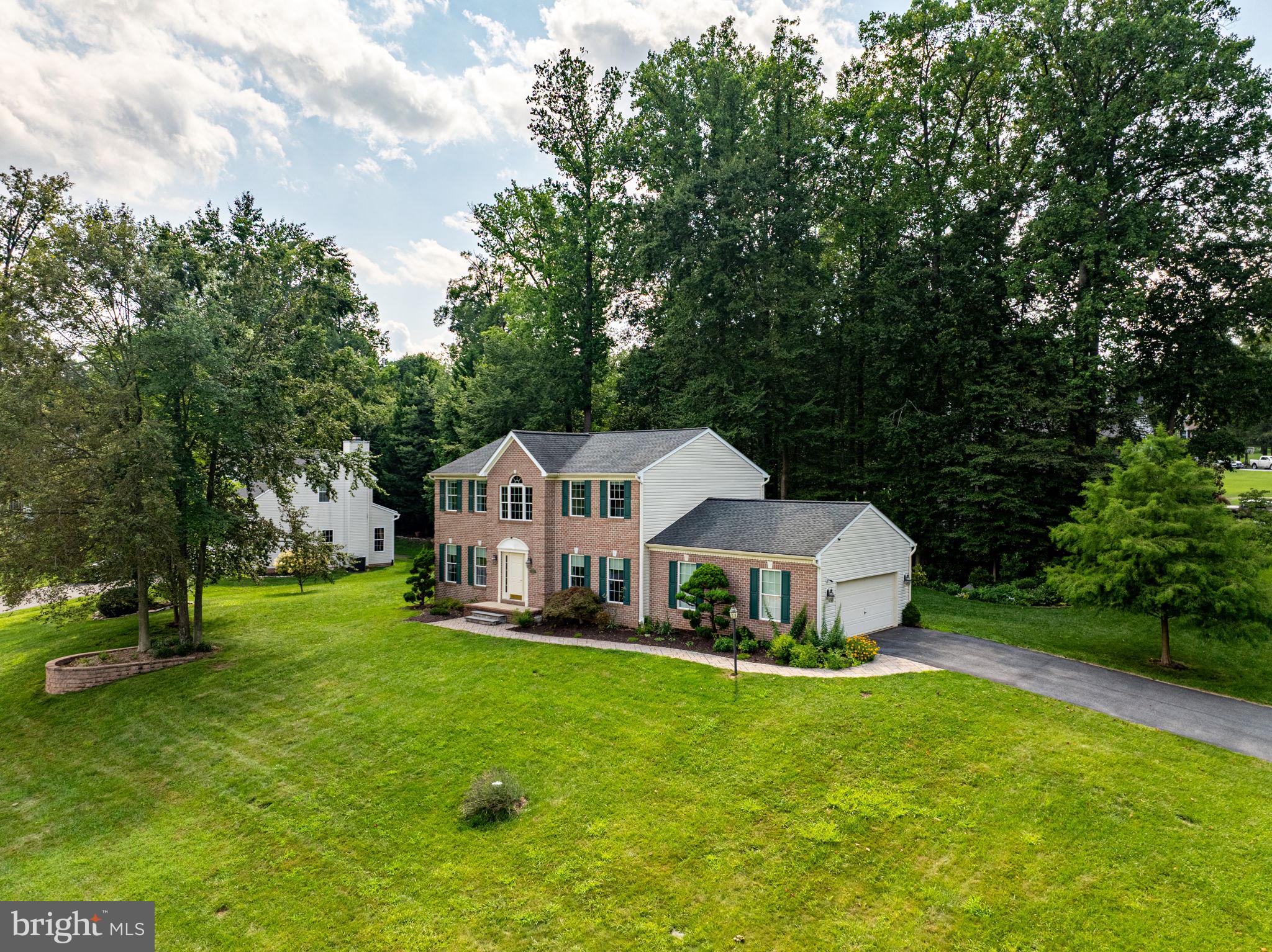 WOODCREST - Residential