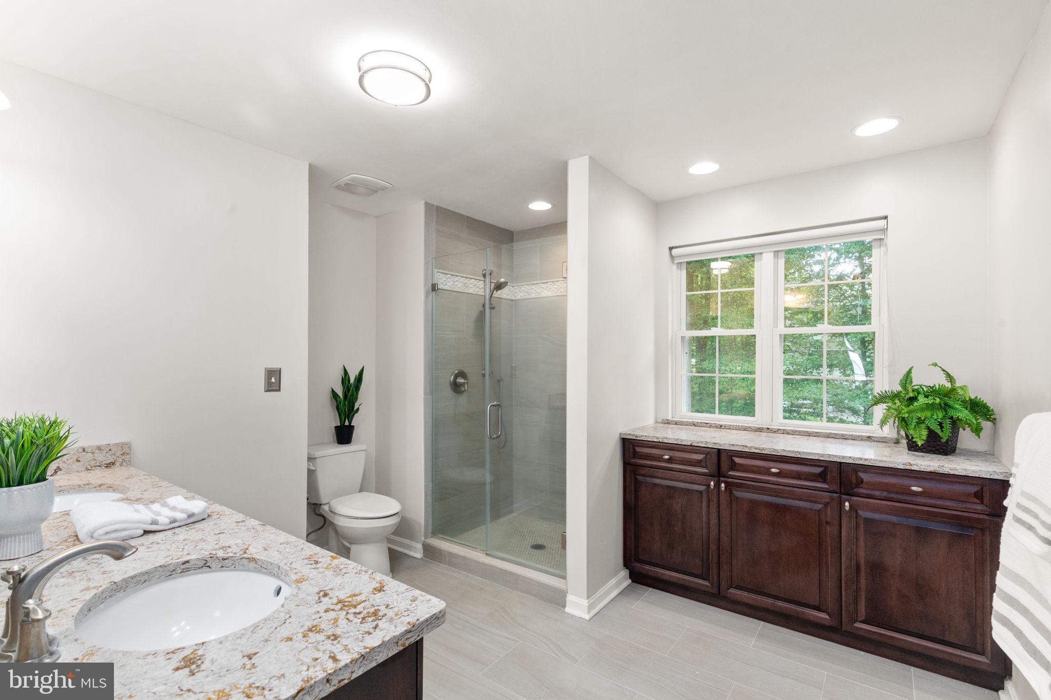 WOODCREST - Residential