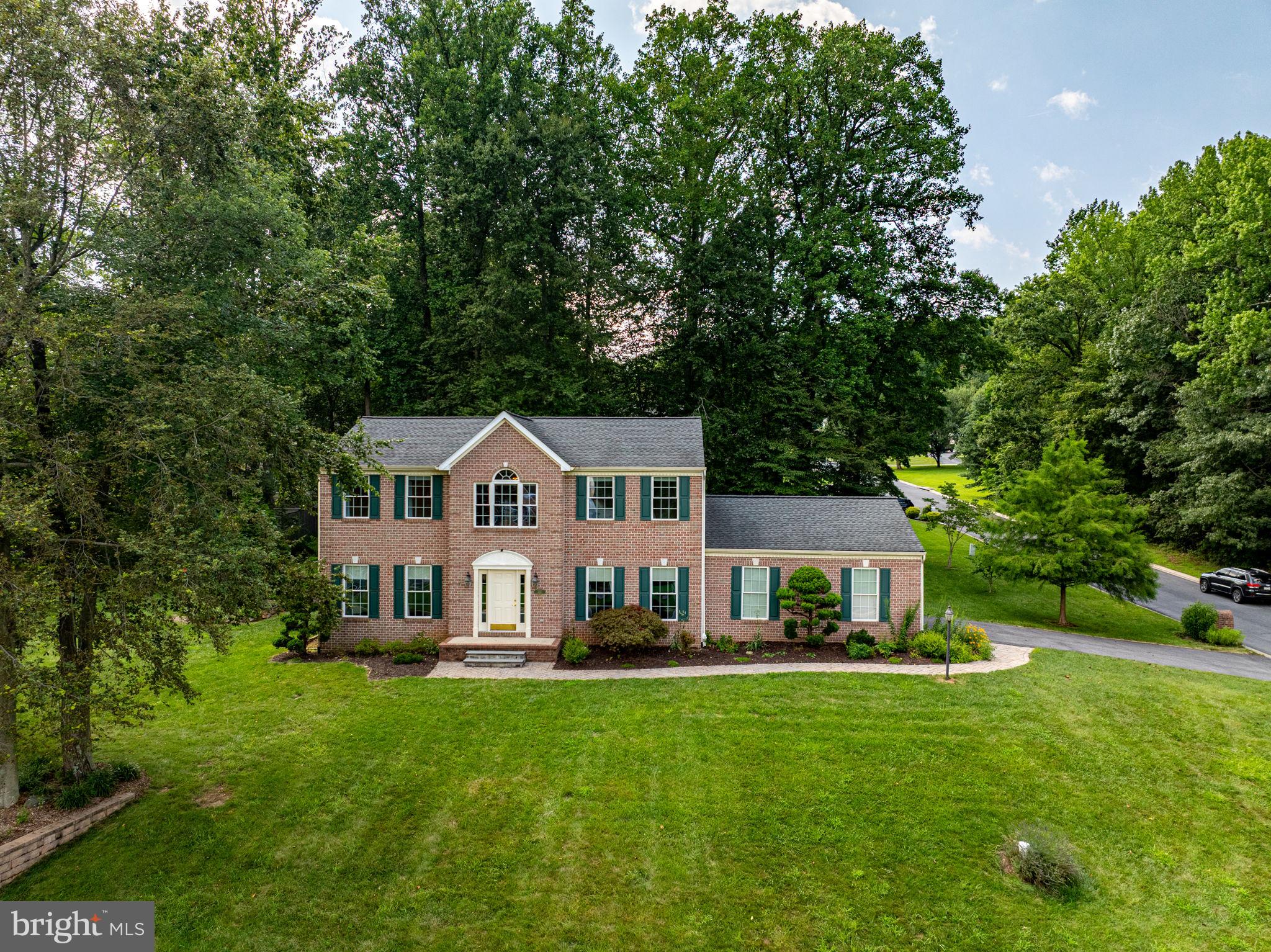 WOODCREST - Residential