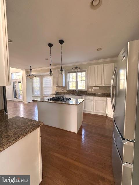 SOUTH RIDING - Residential Lease