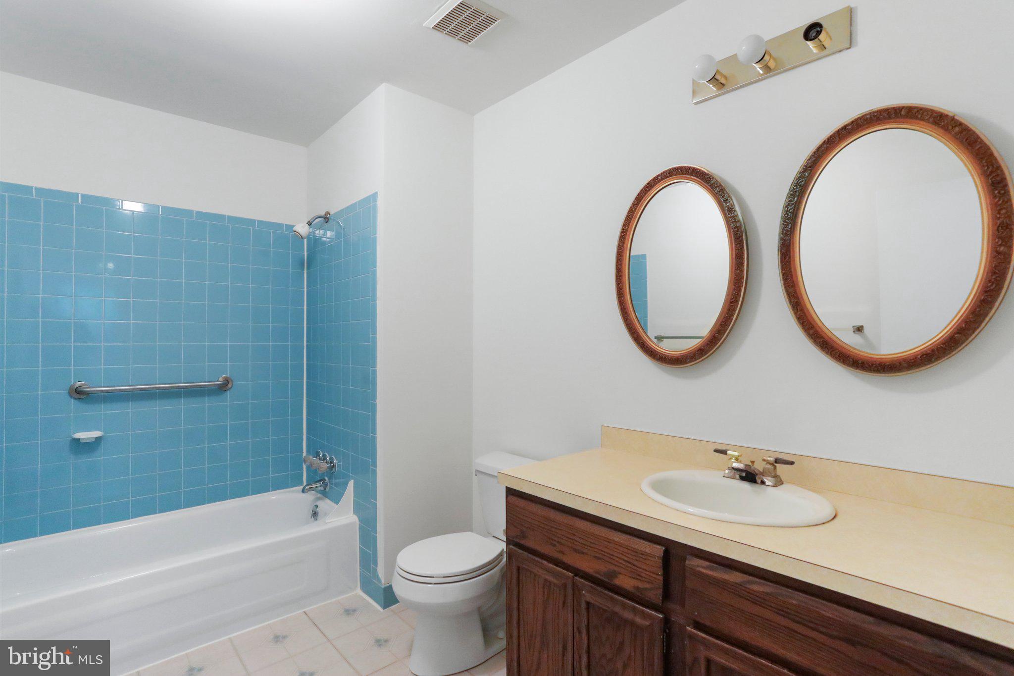 NORWOOD VILLAGE - Residential