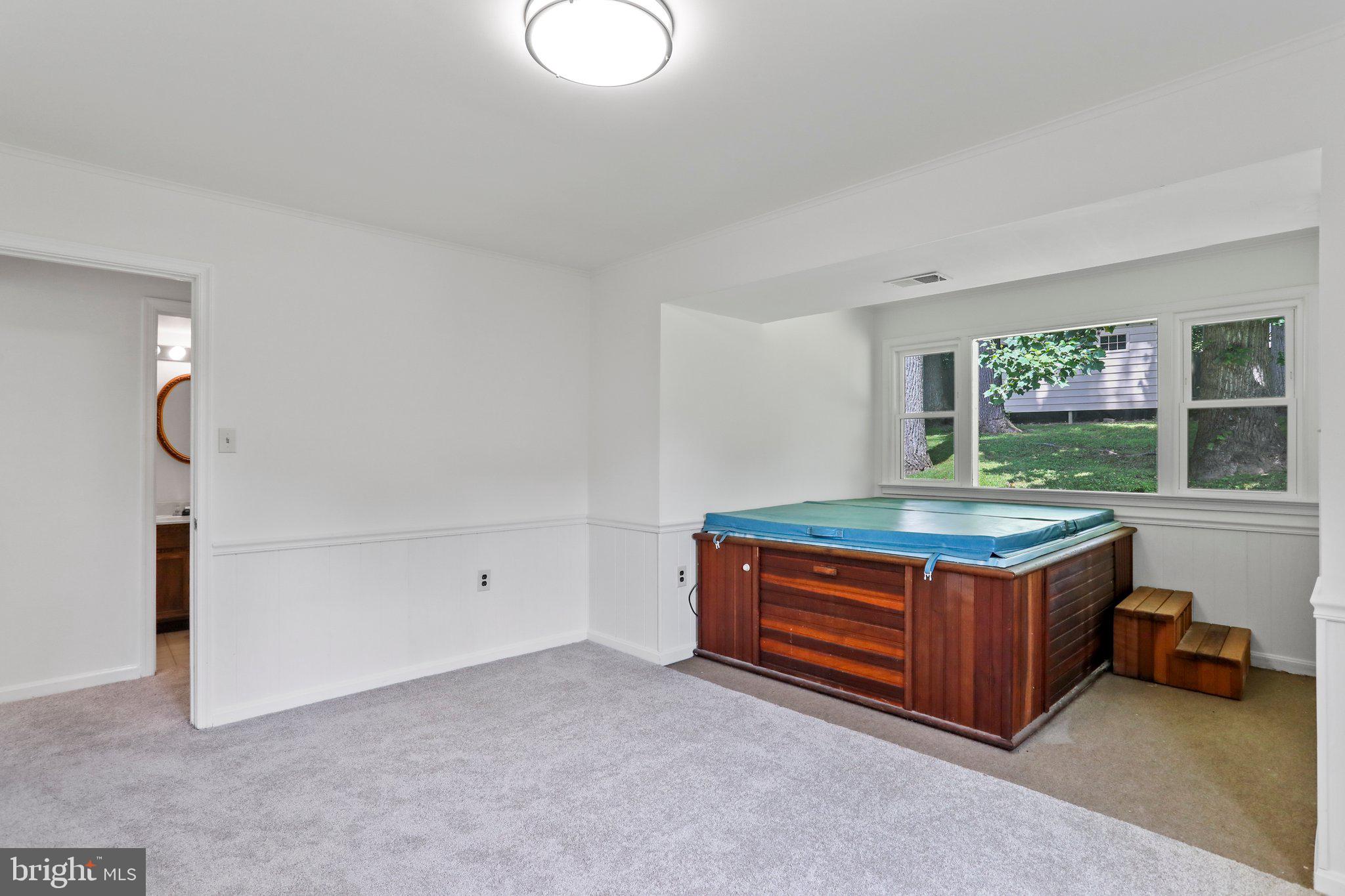 NORWOOD VILLAGE - Residential