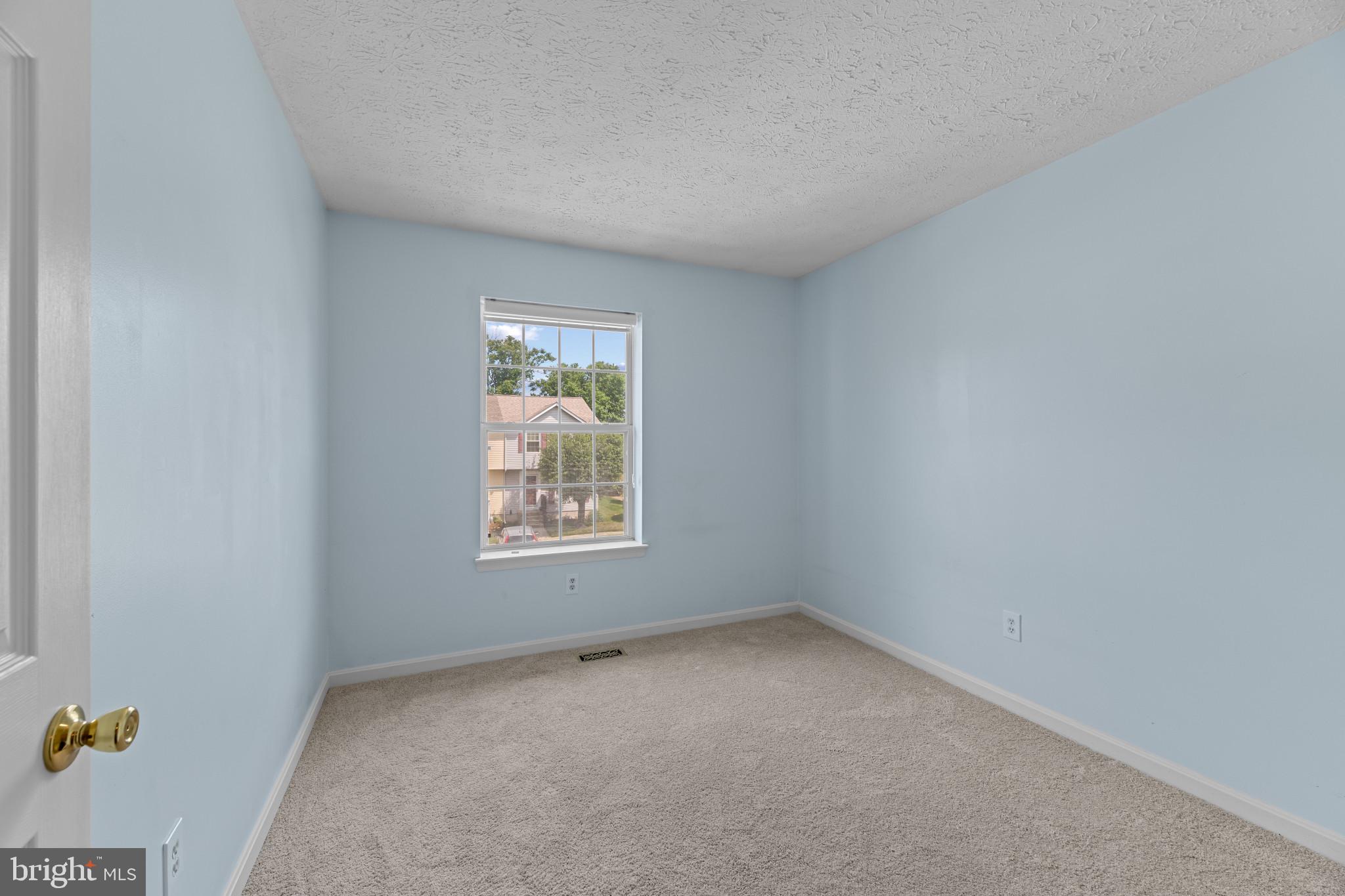OAK LEAF VILLAS - Residential