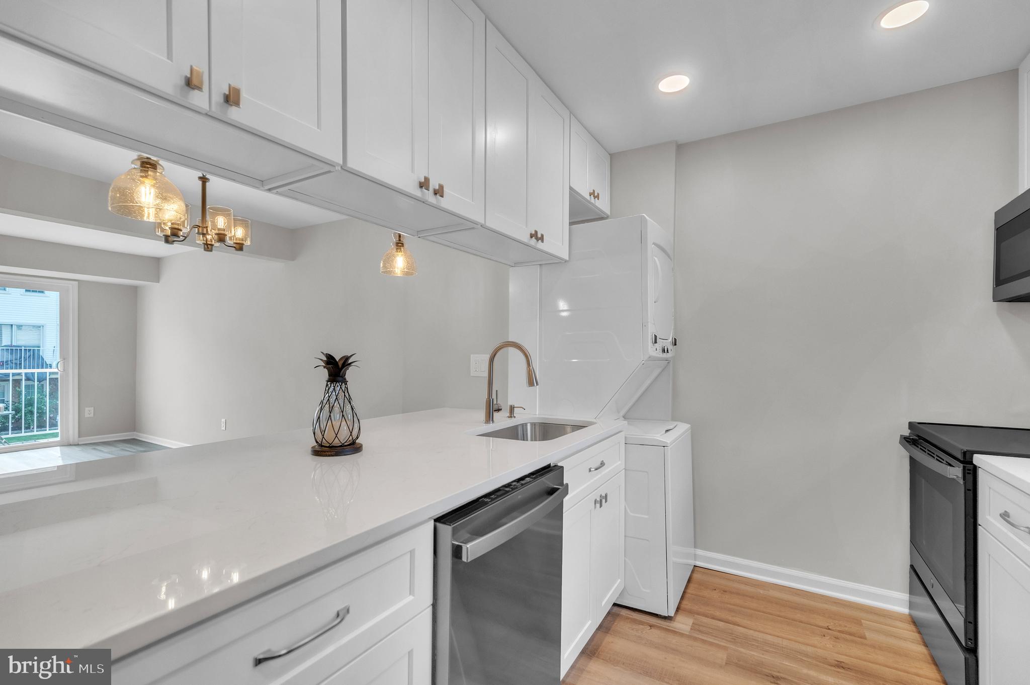 THE MEADOWS - Residential