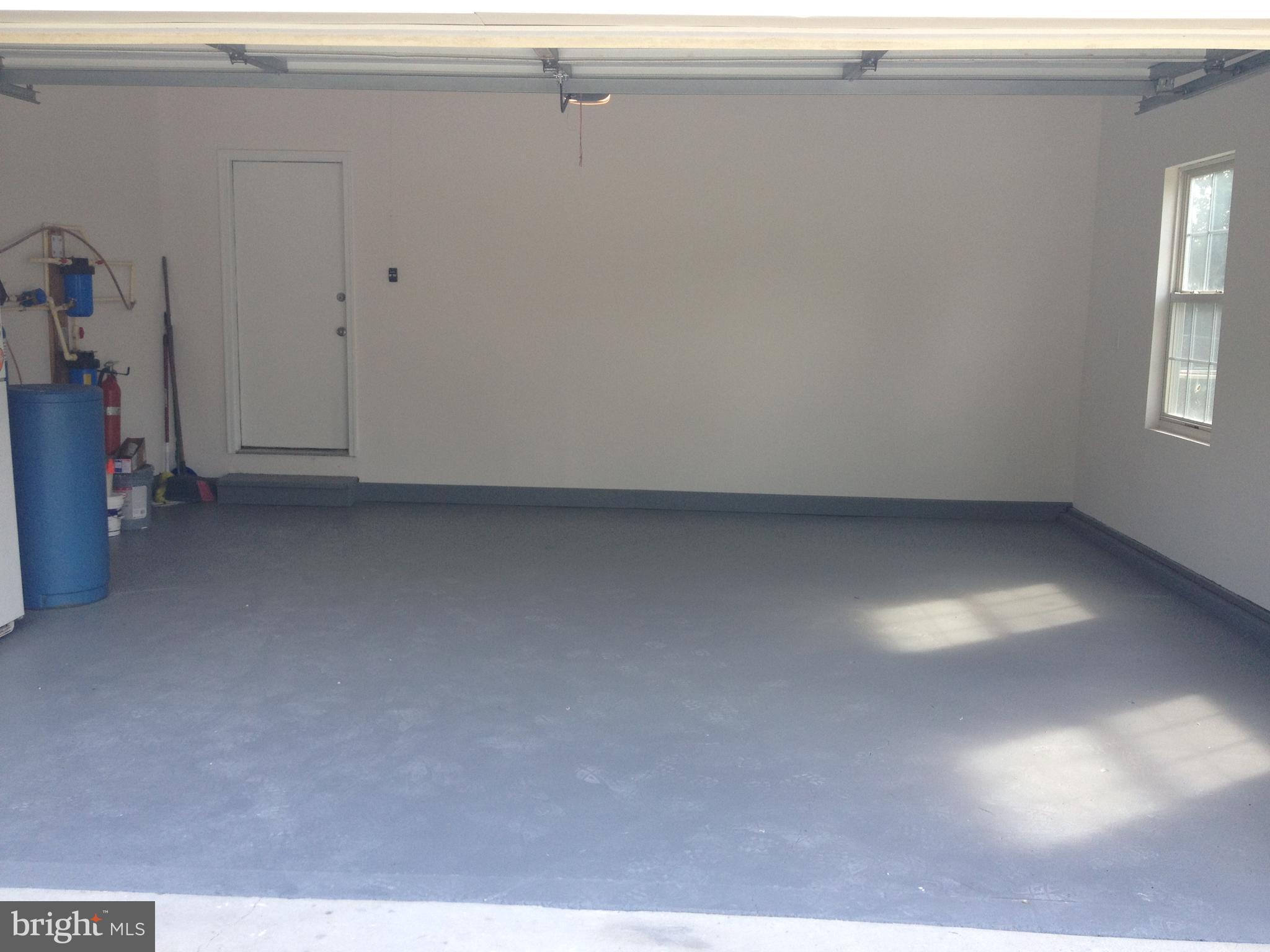 SAUNDERS POINT - Residential