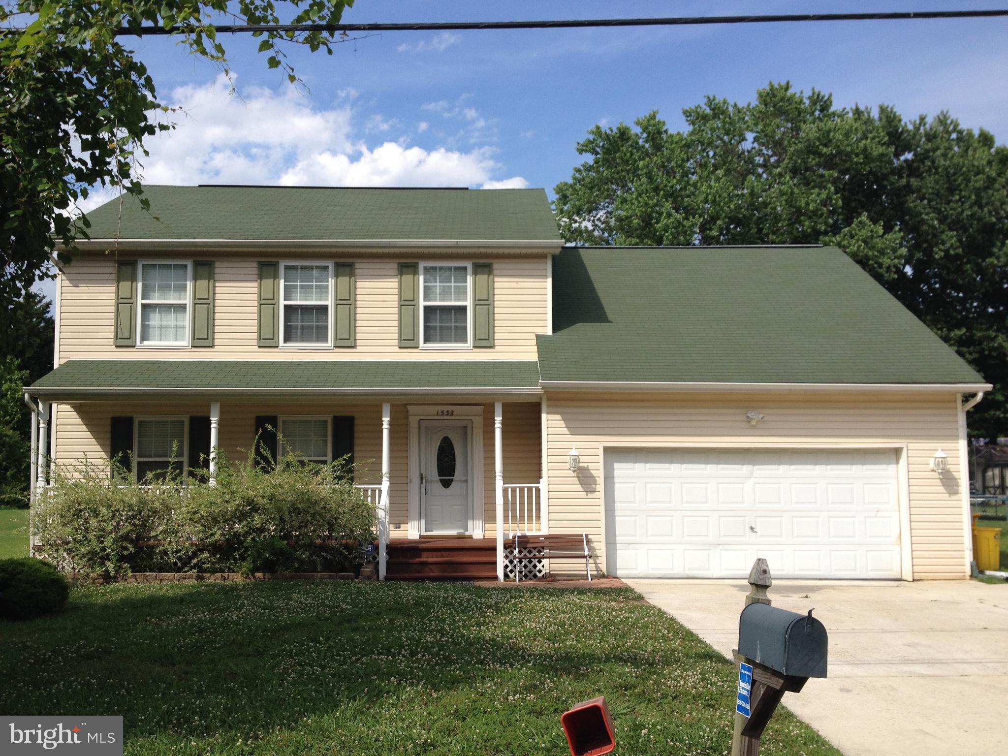 SAUNDERS POINT - Residential