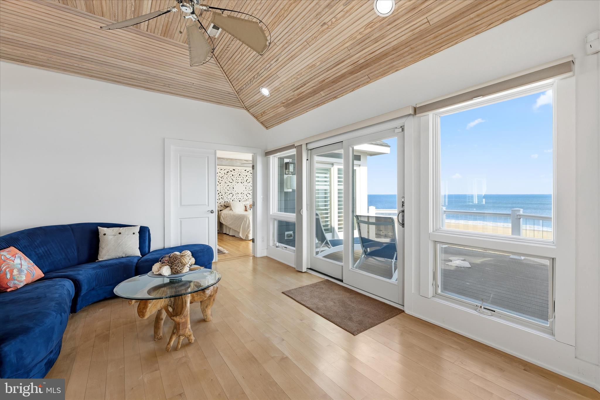 CURVES - Residential