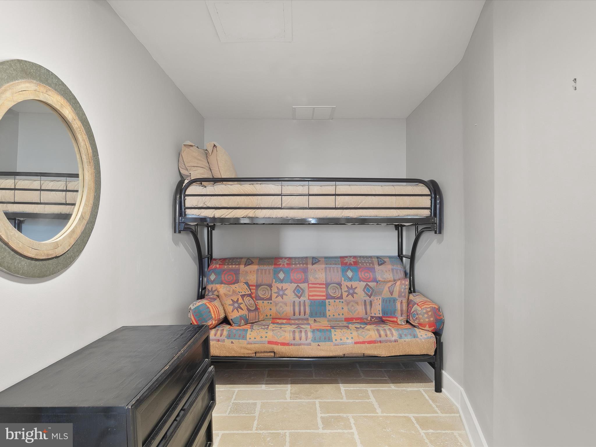 CURVES - Residential