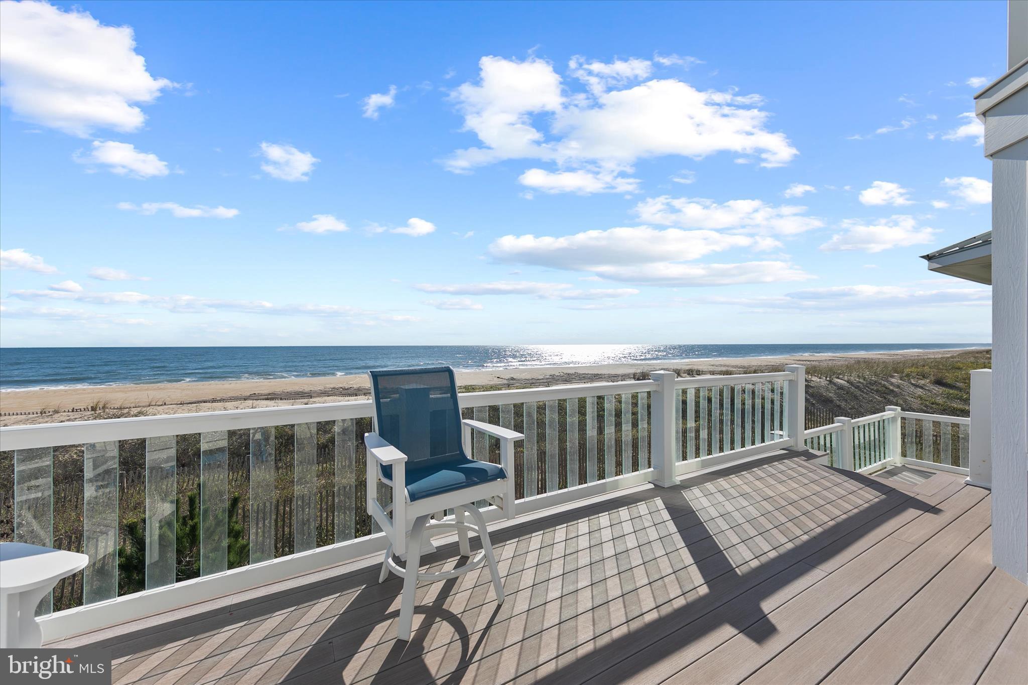 CURVES - Residential