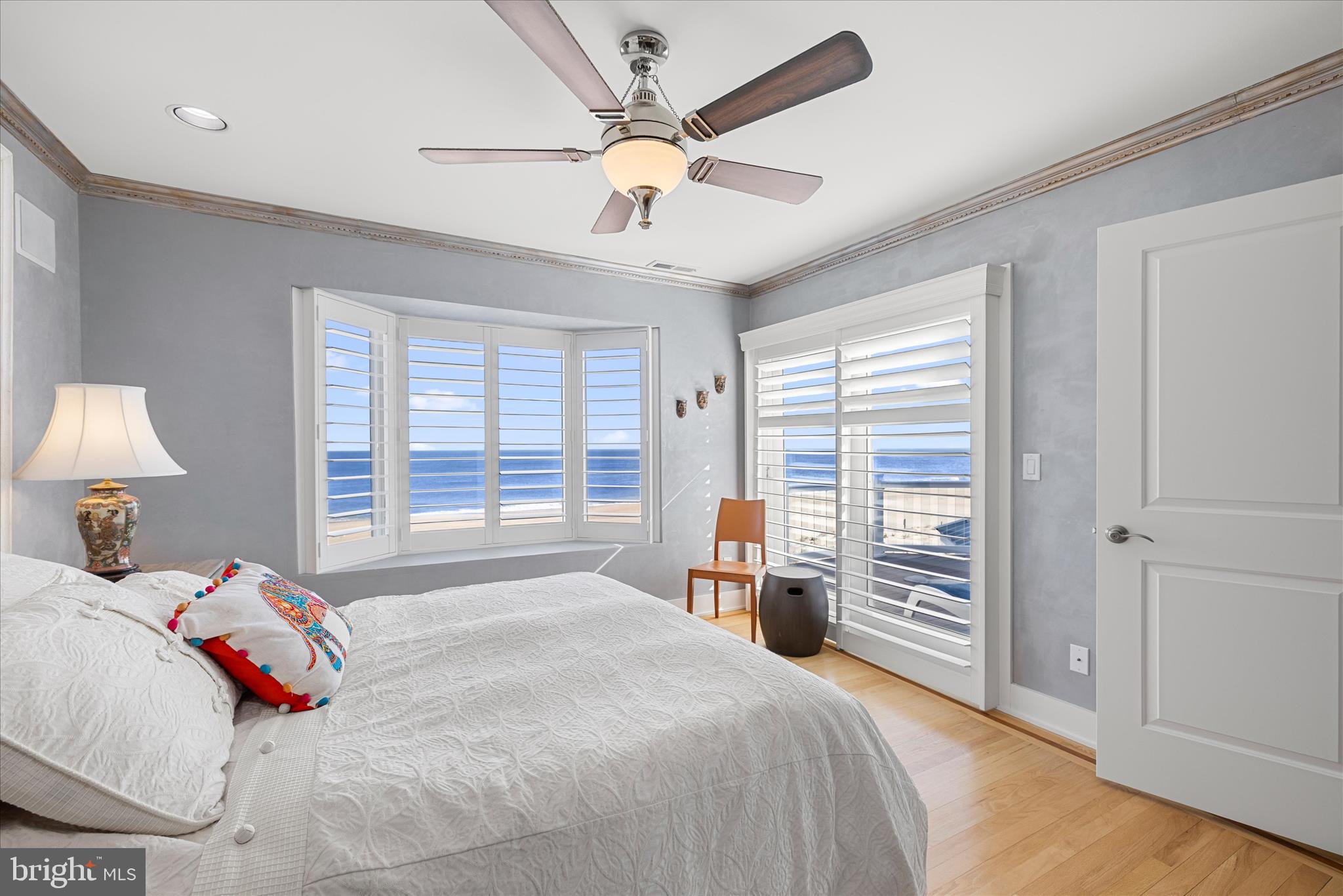 CURVES - Residential