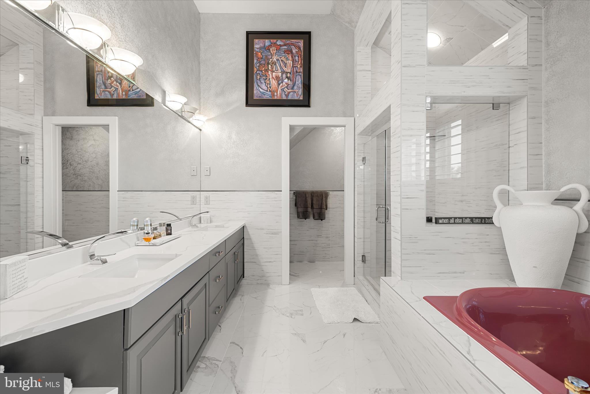 CURVES - Residential