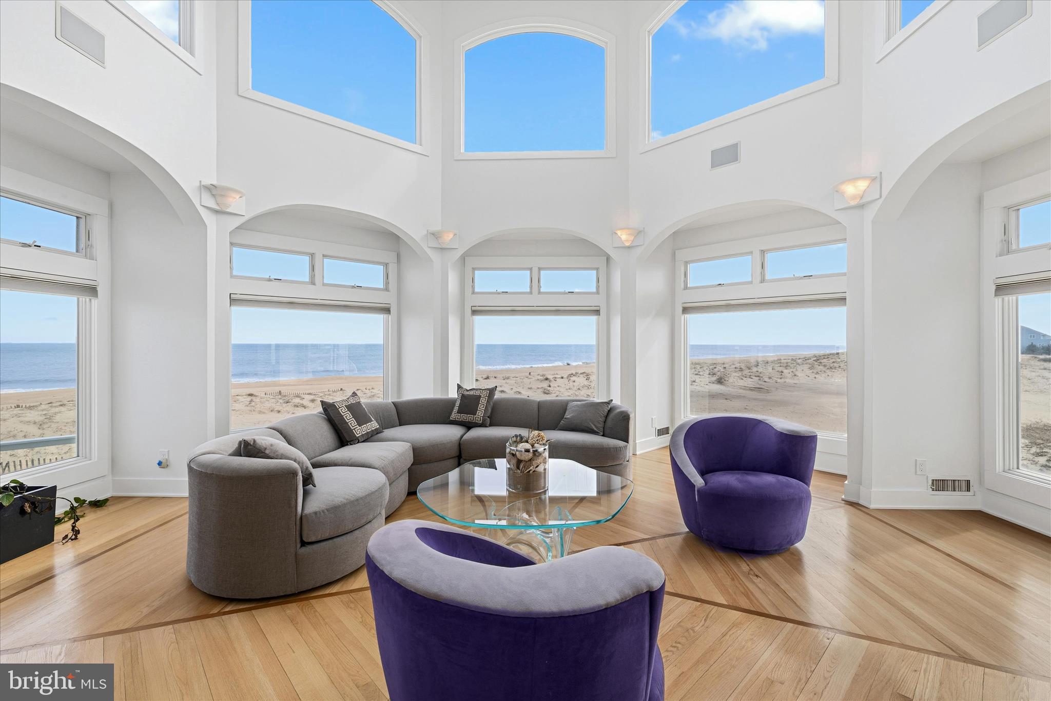 CURVES - Residential