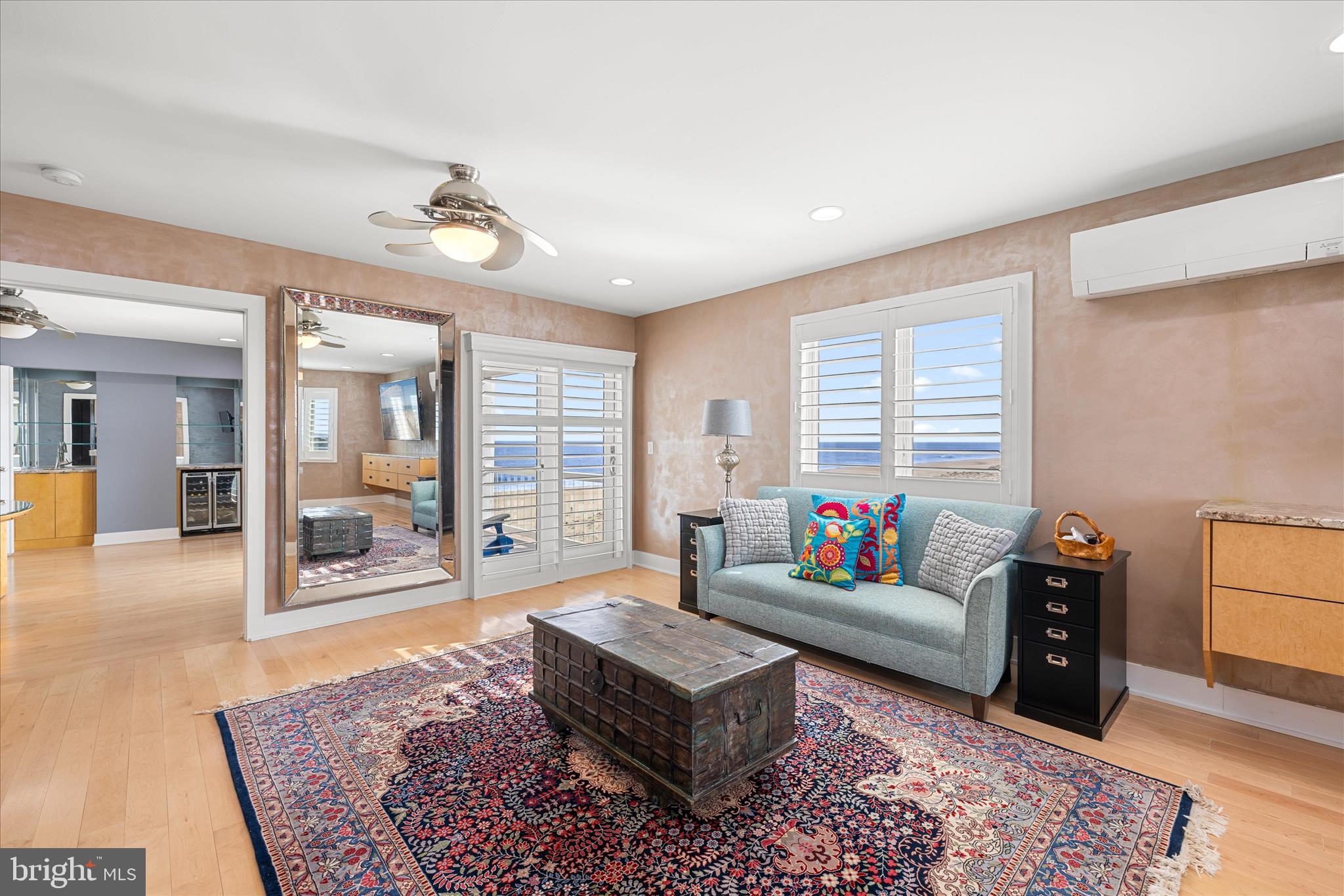 CURVES - Residential