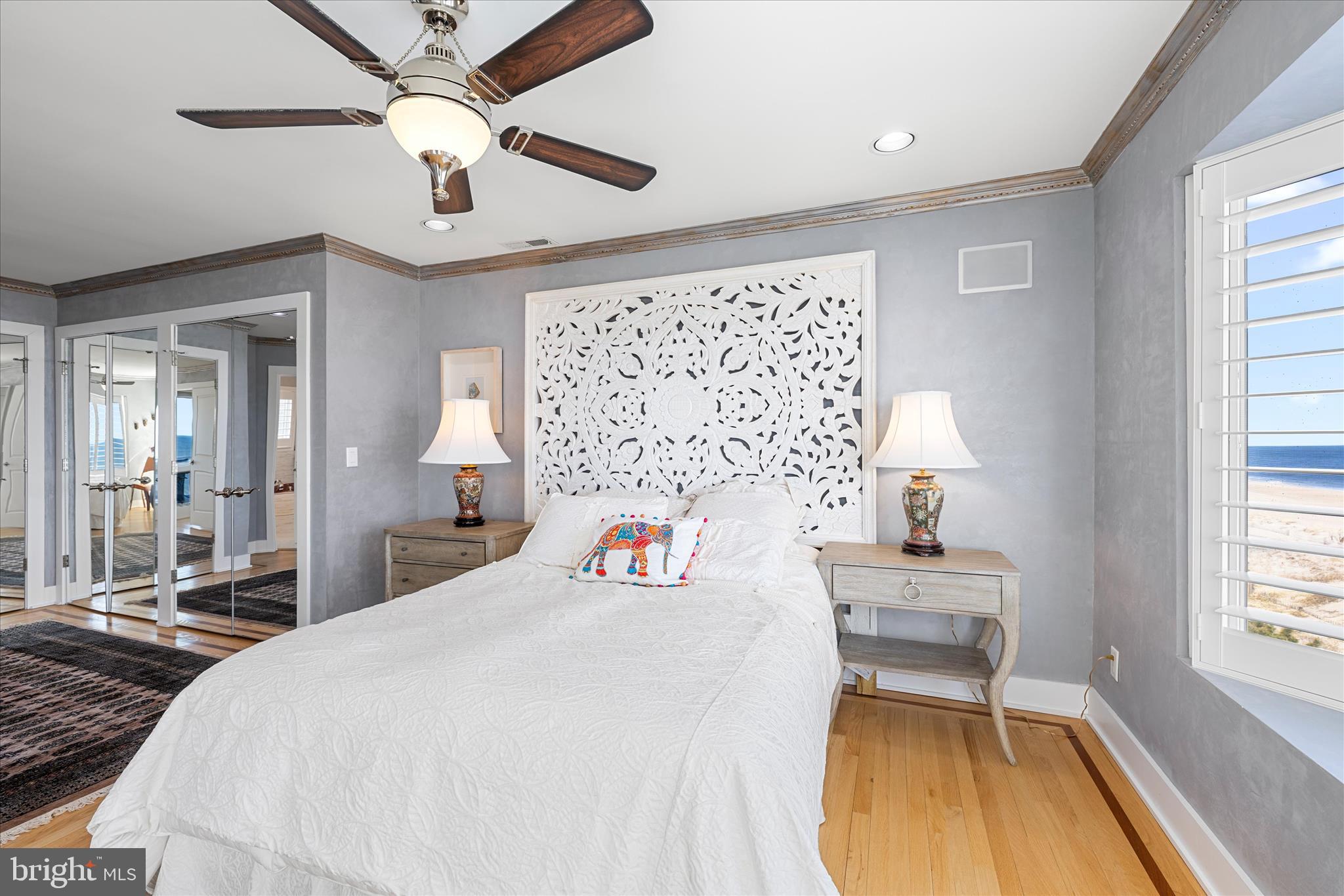 CURVES - Residential