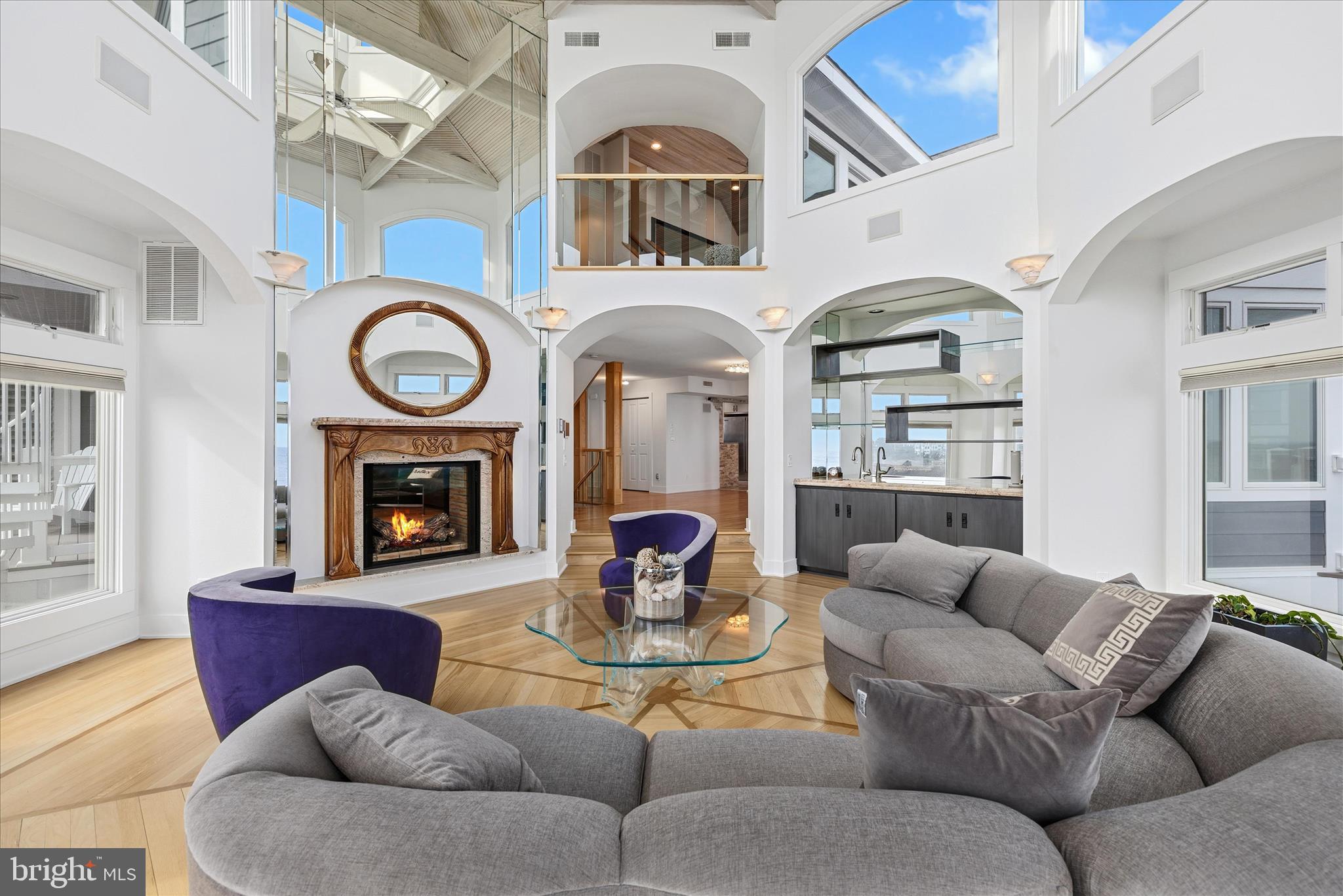 CURVES - Residential