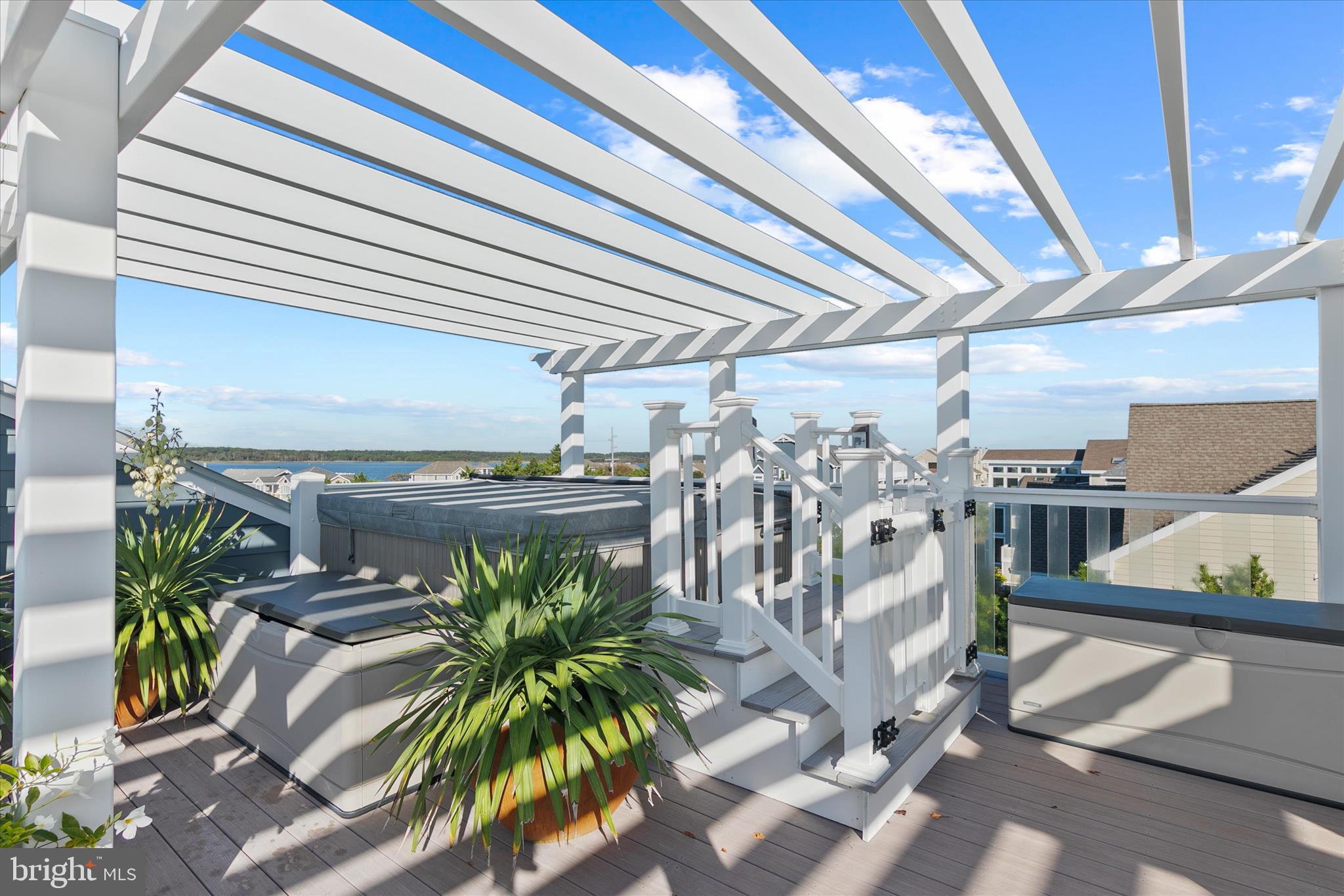 CURVES - Residential