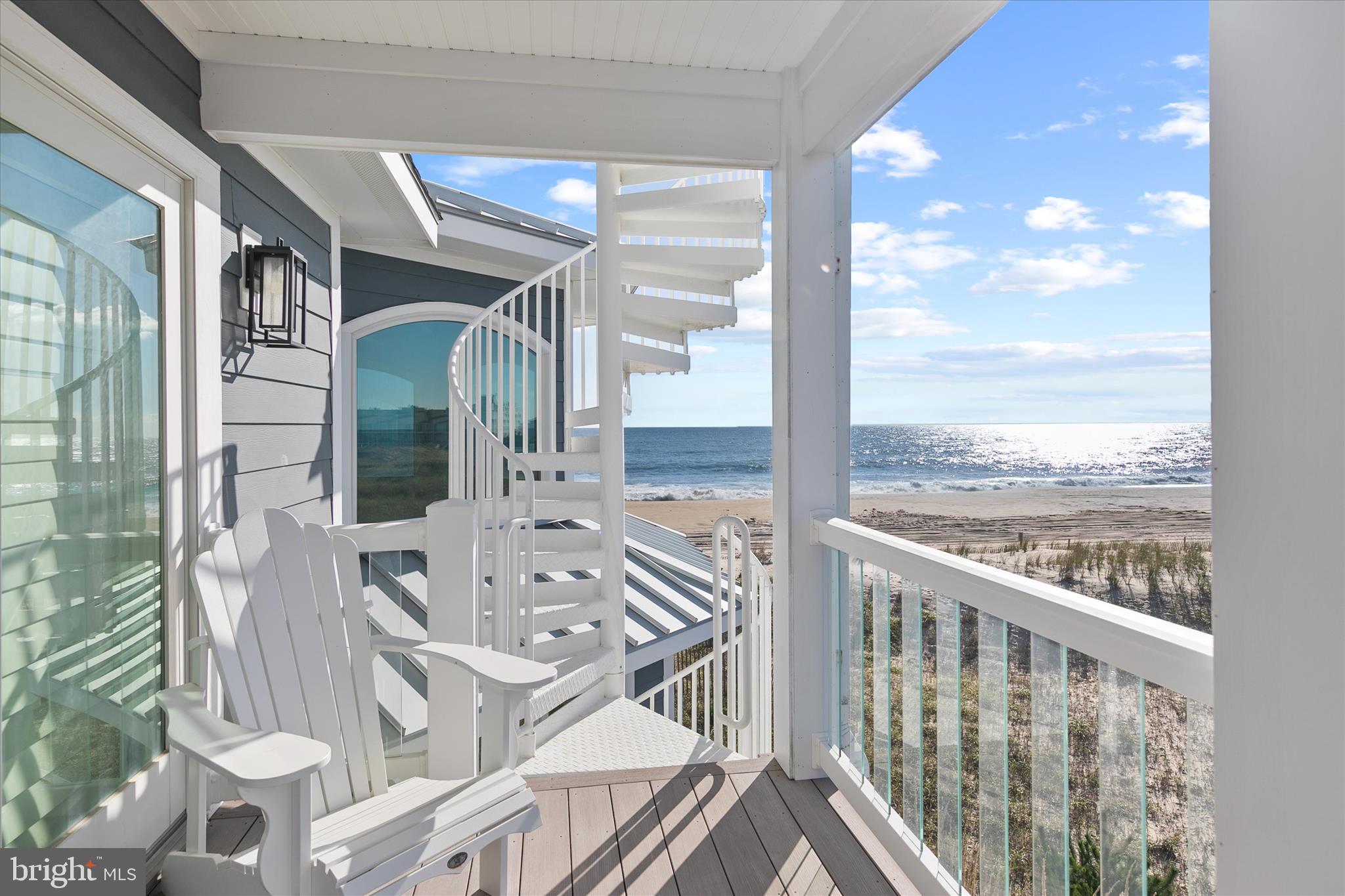 CURVES - Residential