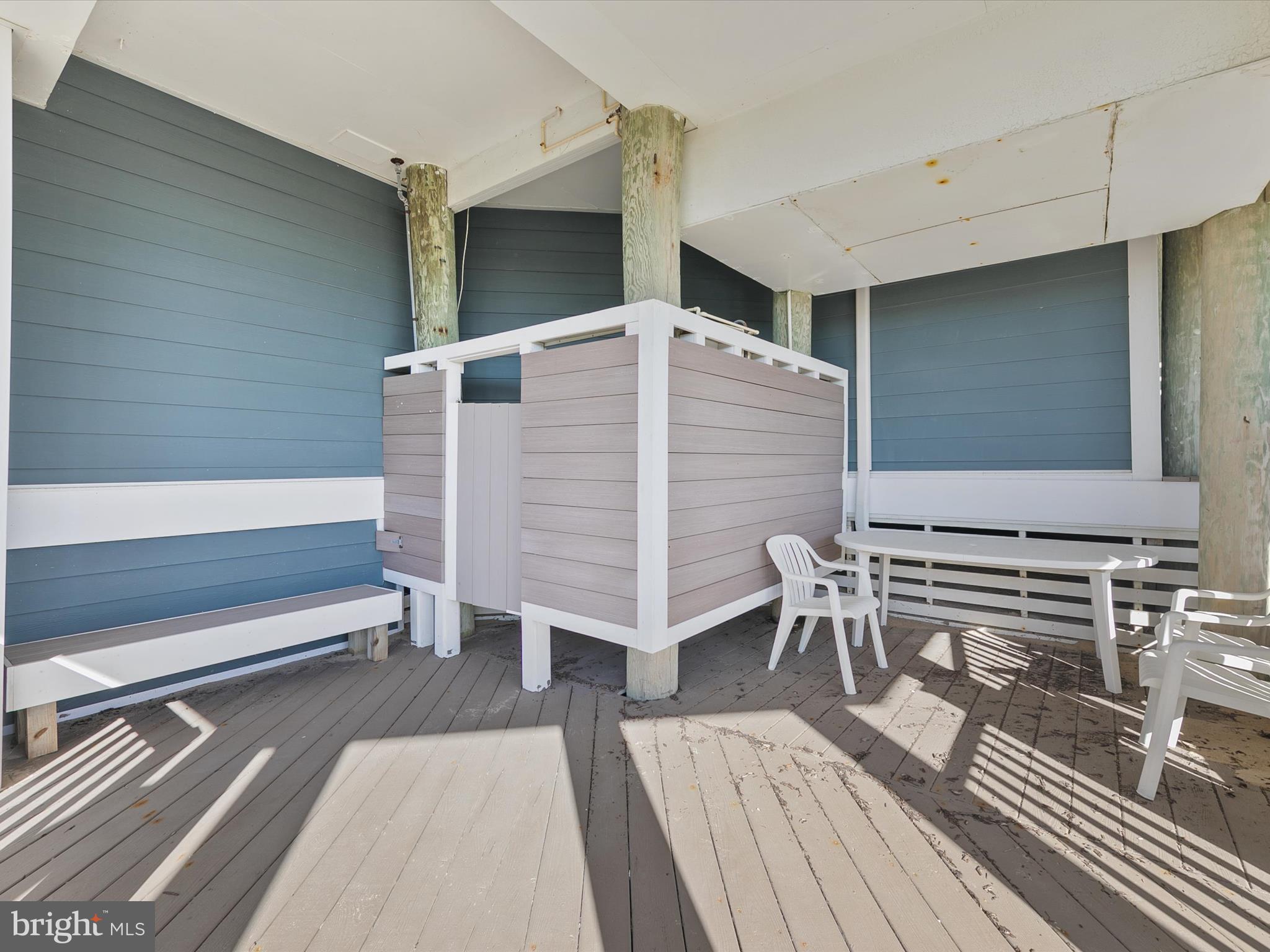 CURVES - Residential