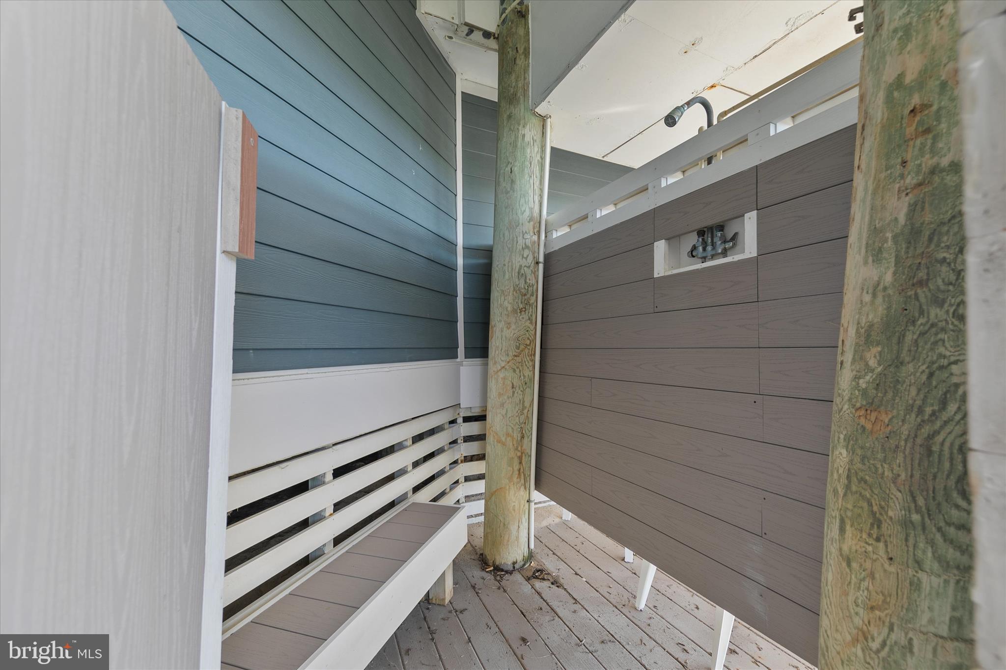 CURVES - Residential