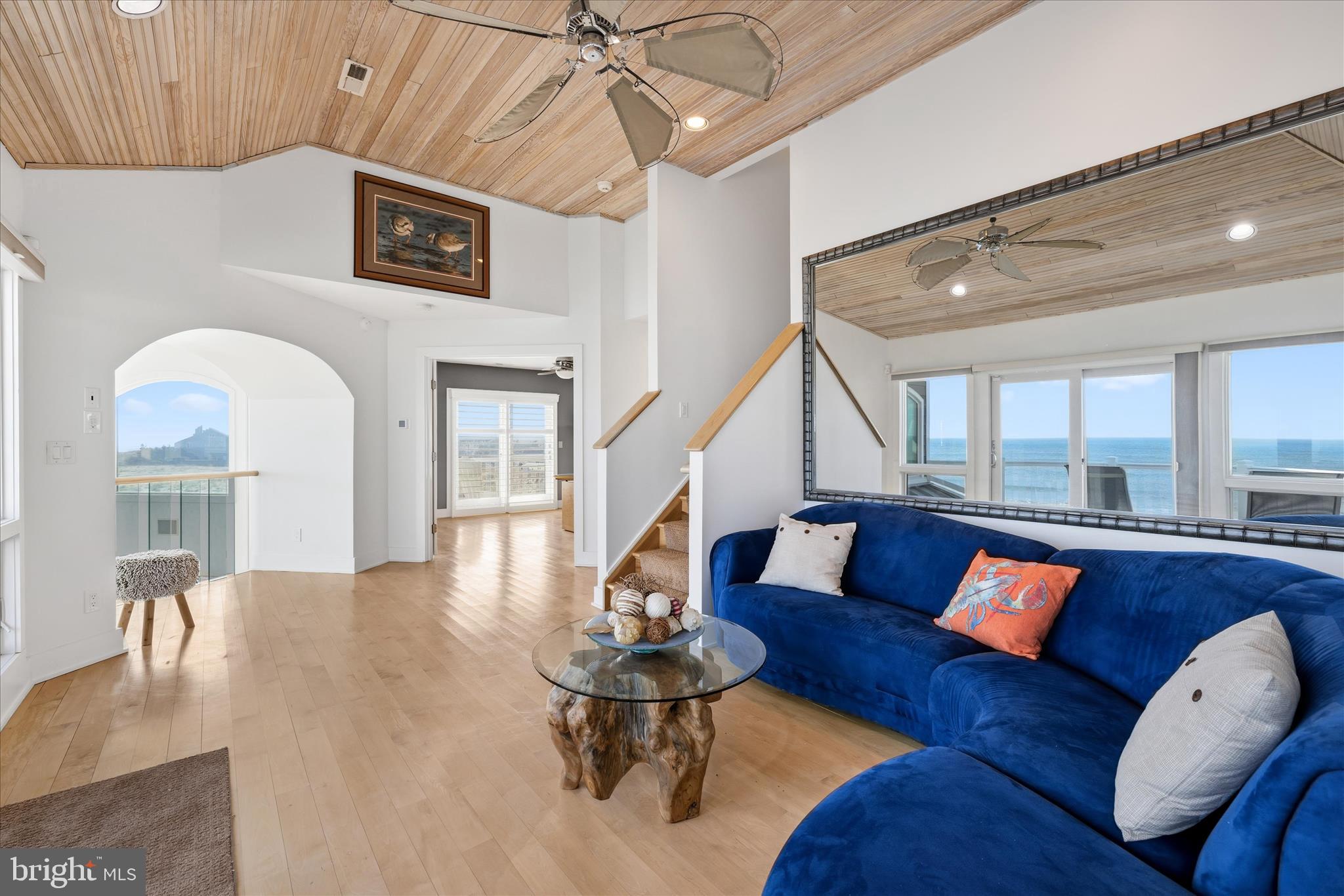 CURVES - Residential