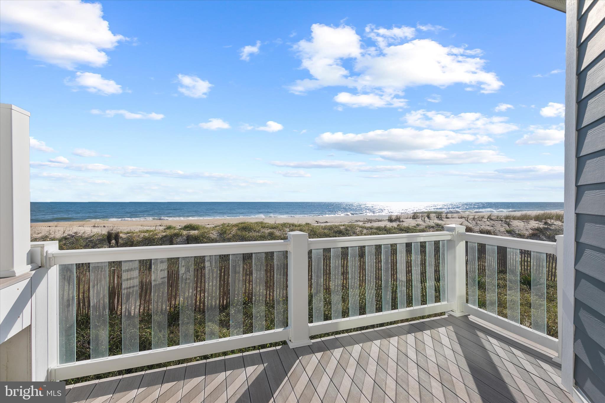 CURVES - Residential