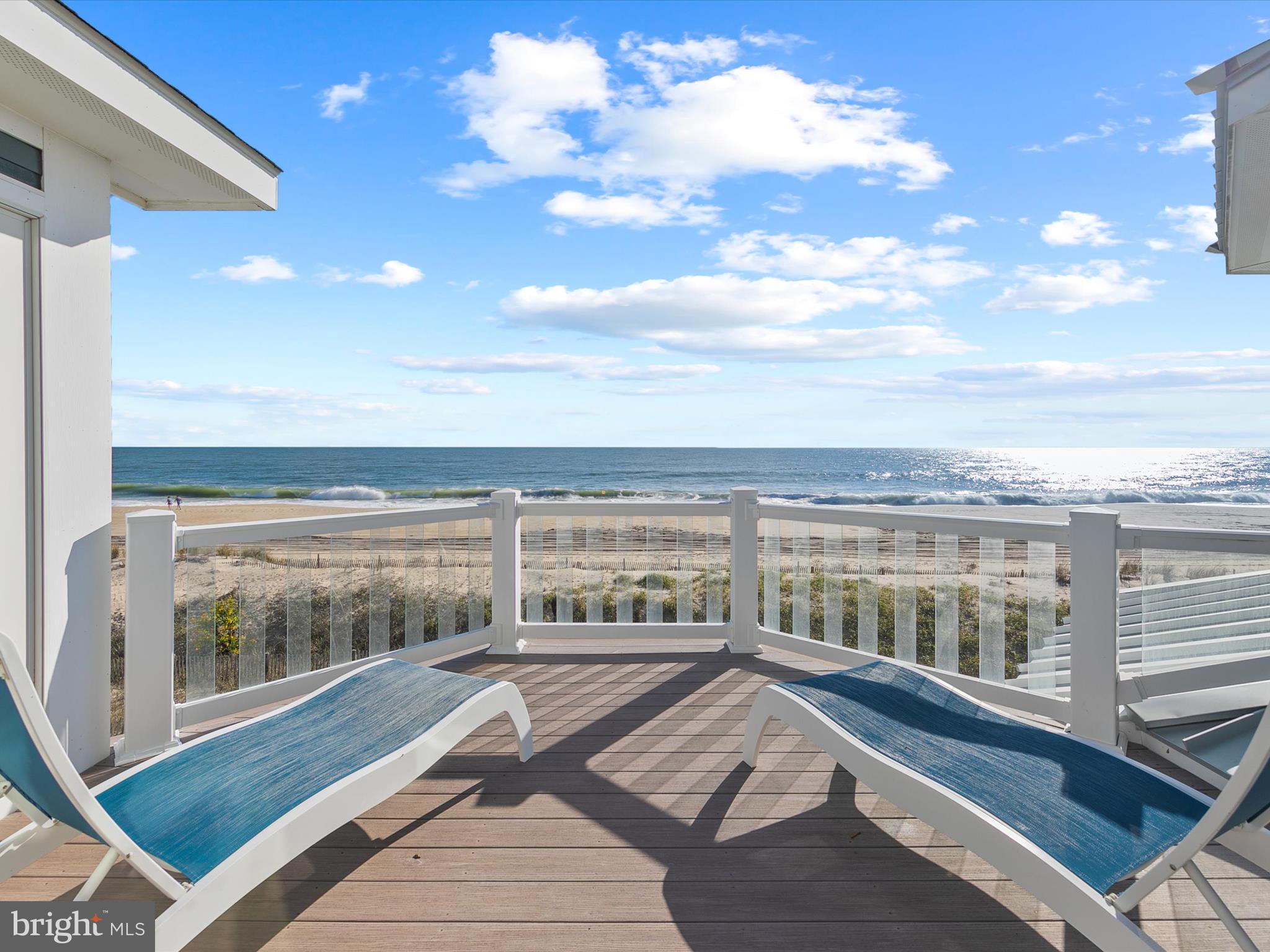 CURVES - Residential