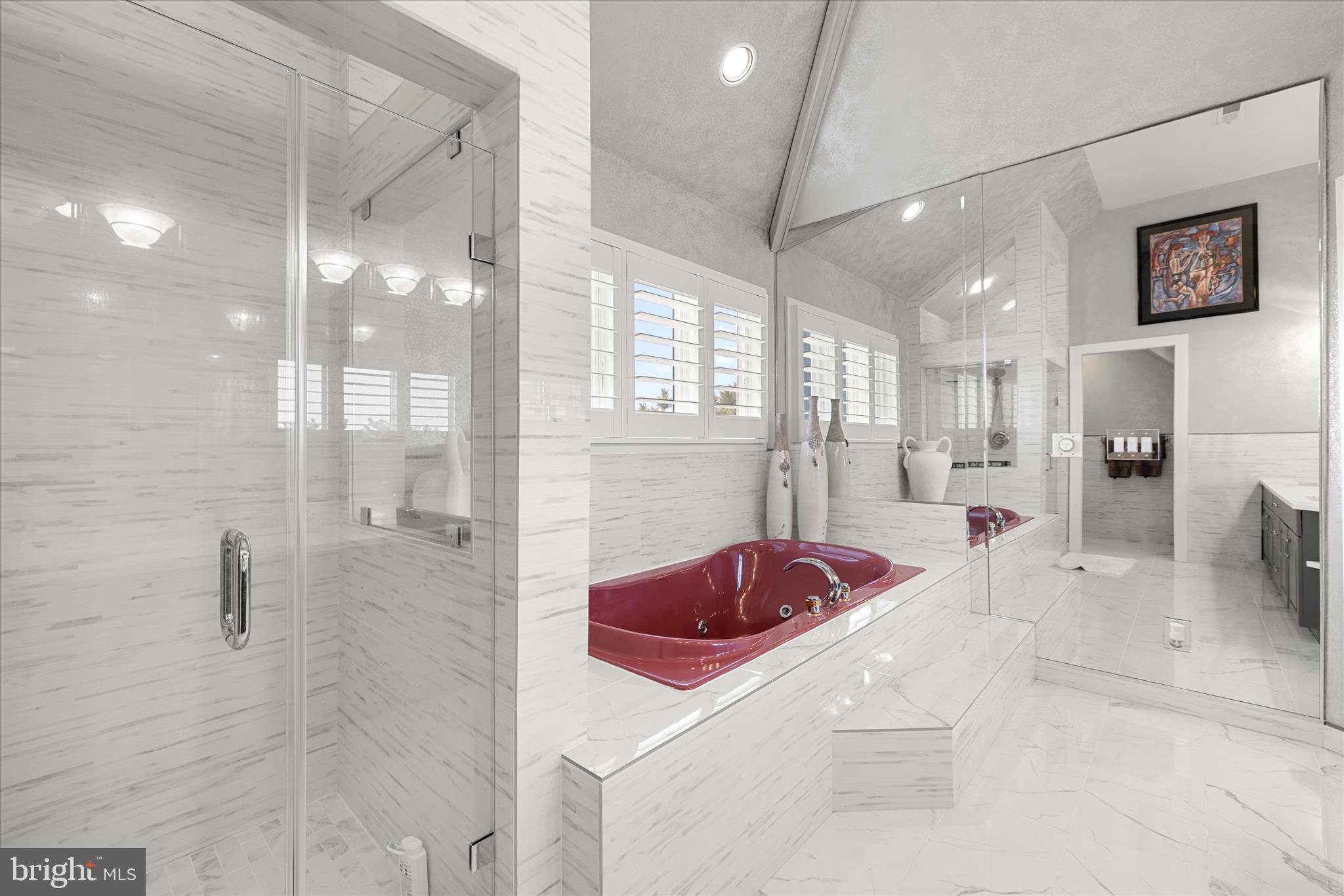 CURVES - Residential