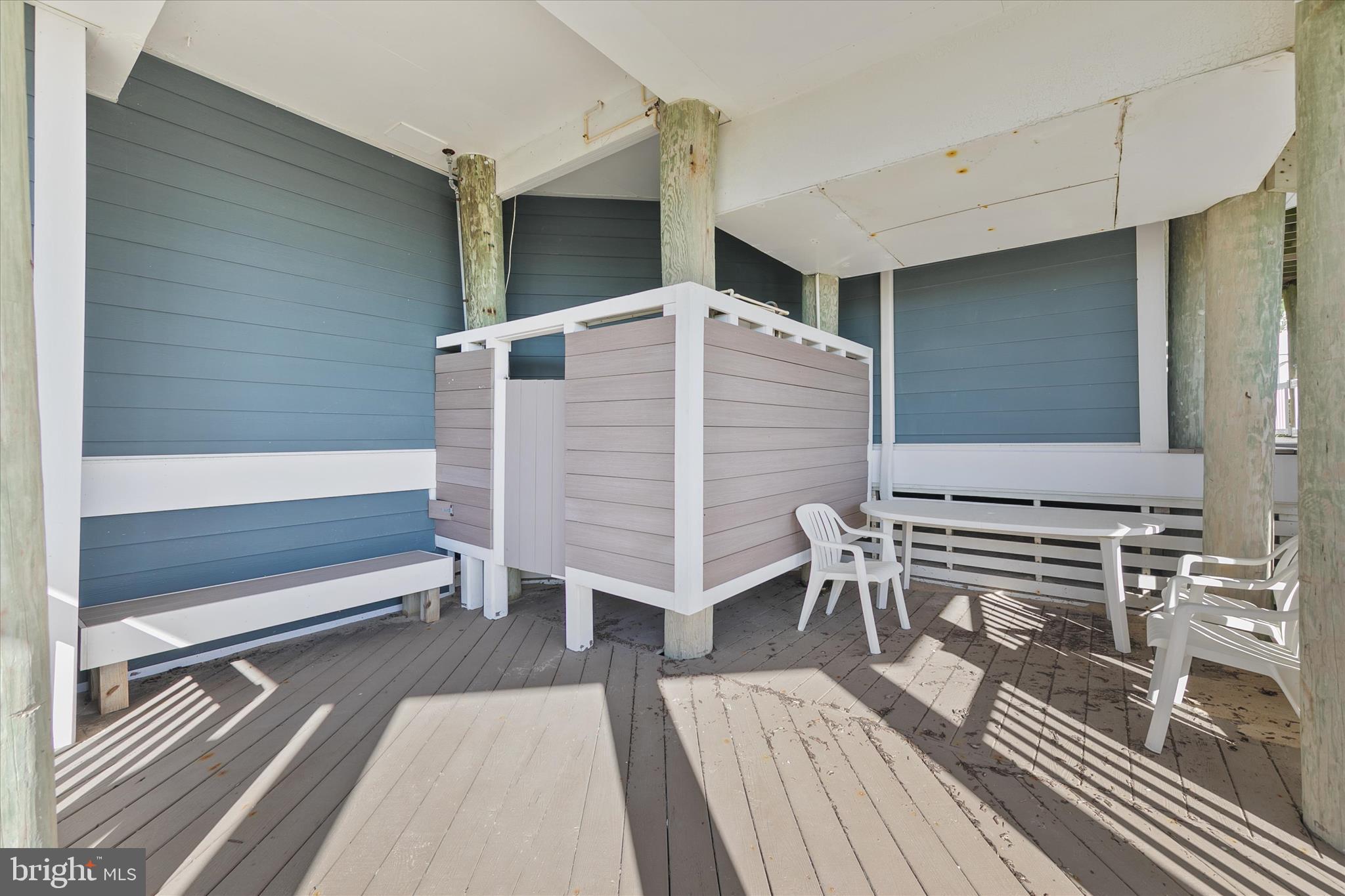 CURVES - Residential