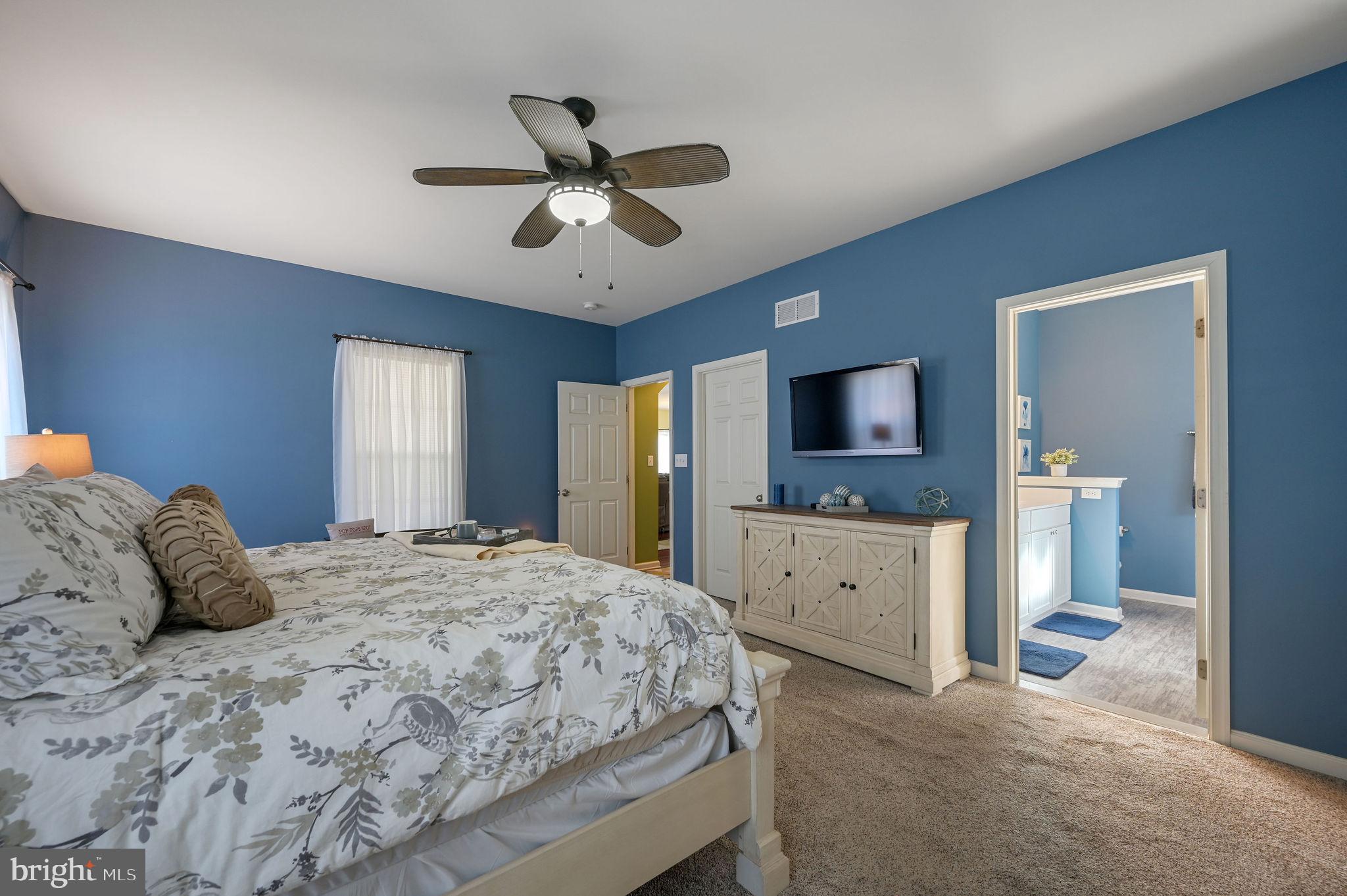 SUMMERCREST - Residential