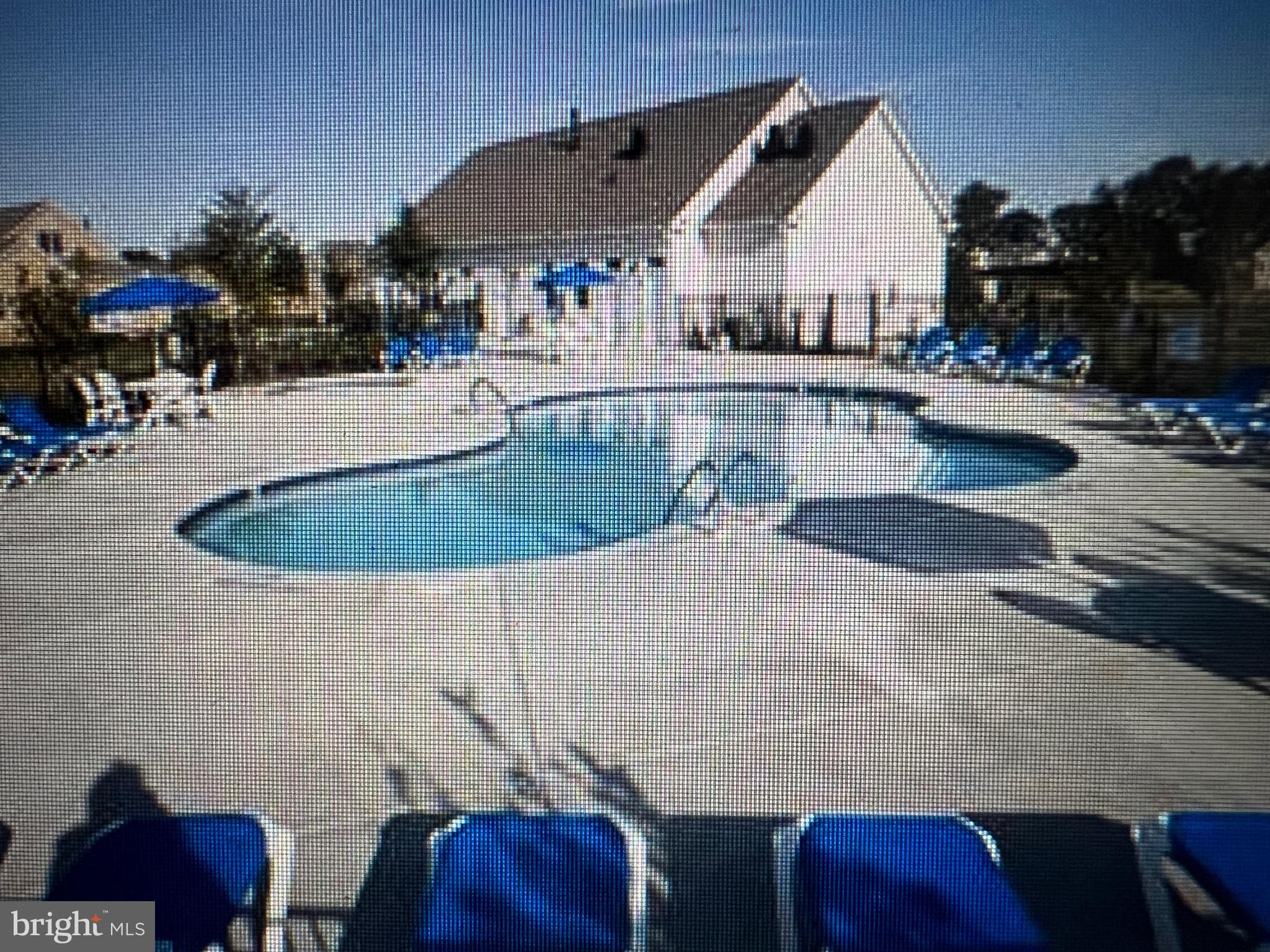 SUMMERCREST - Residential