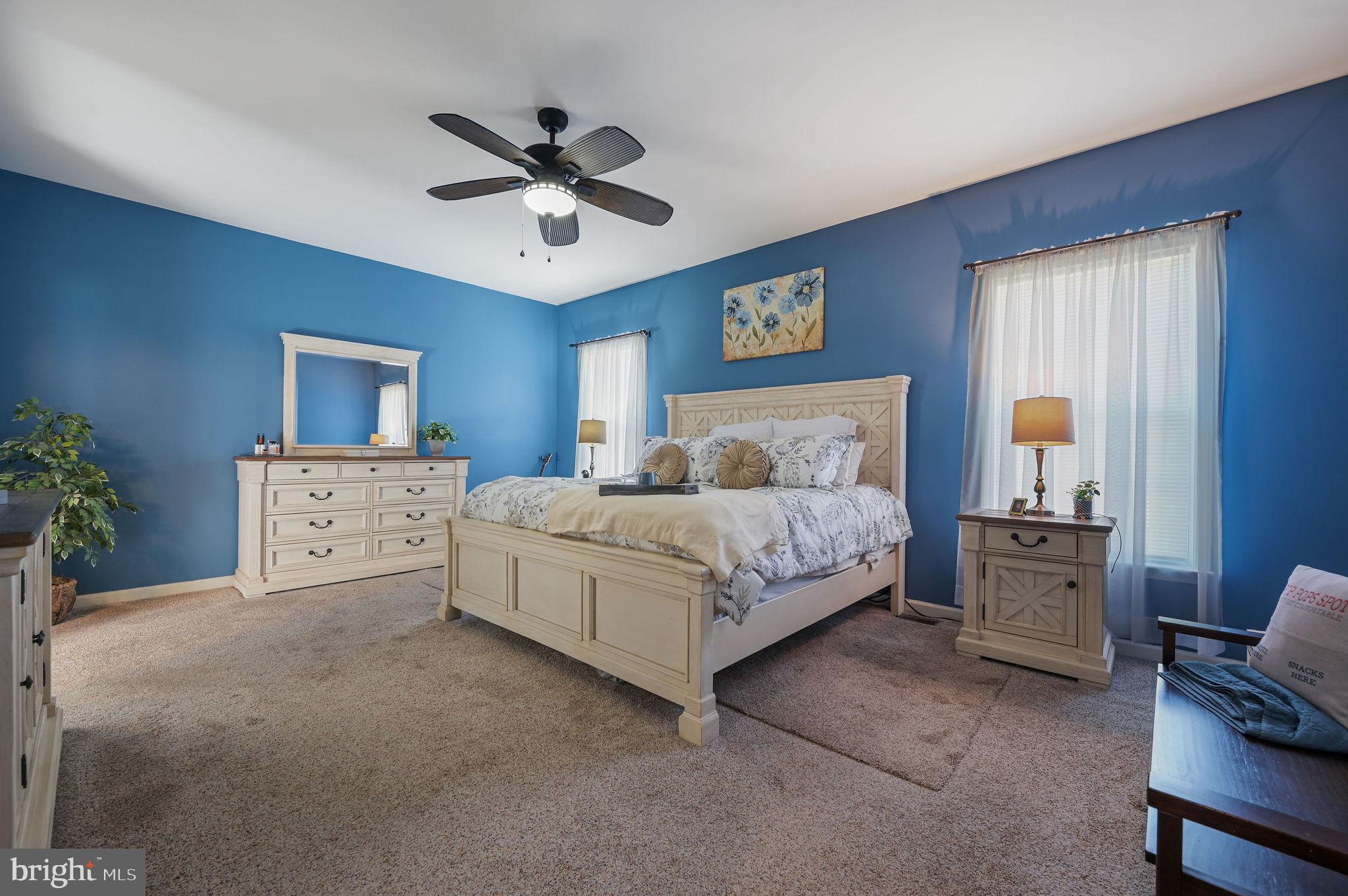 SUMMERCREST - Residential