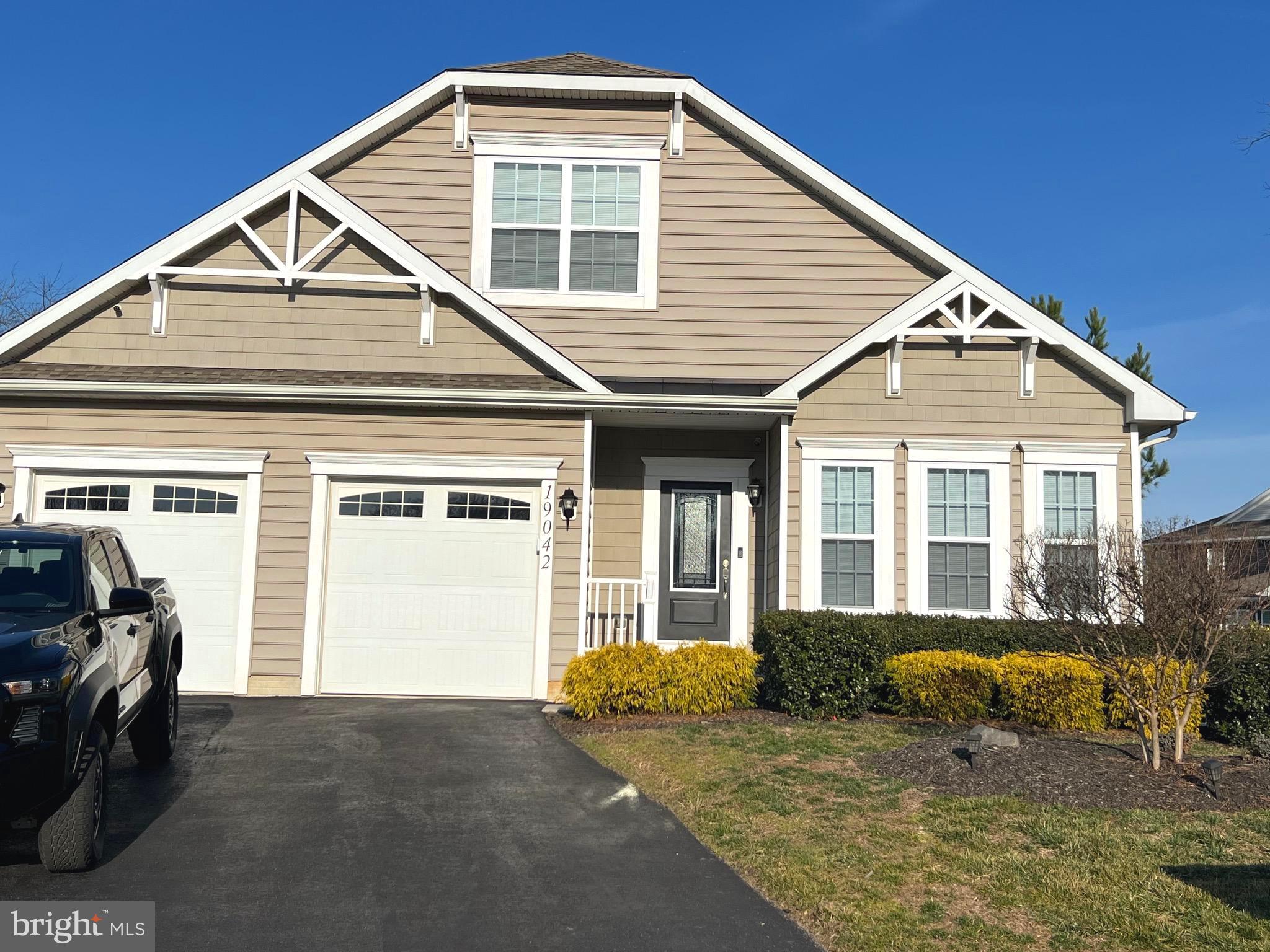 SUMMERCREST - Residential