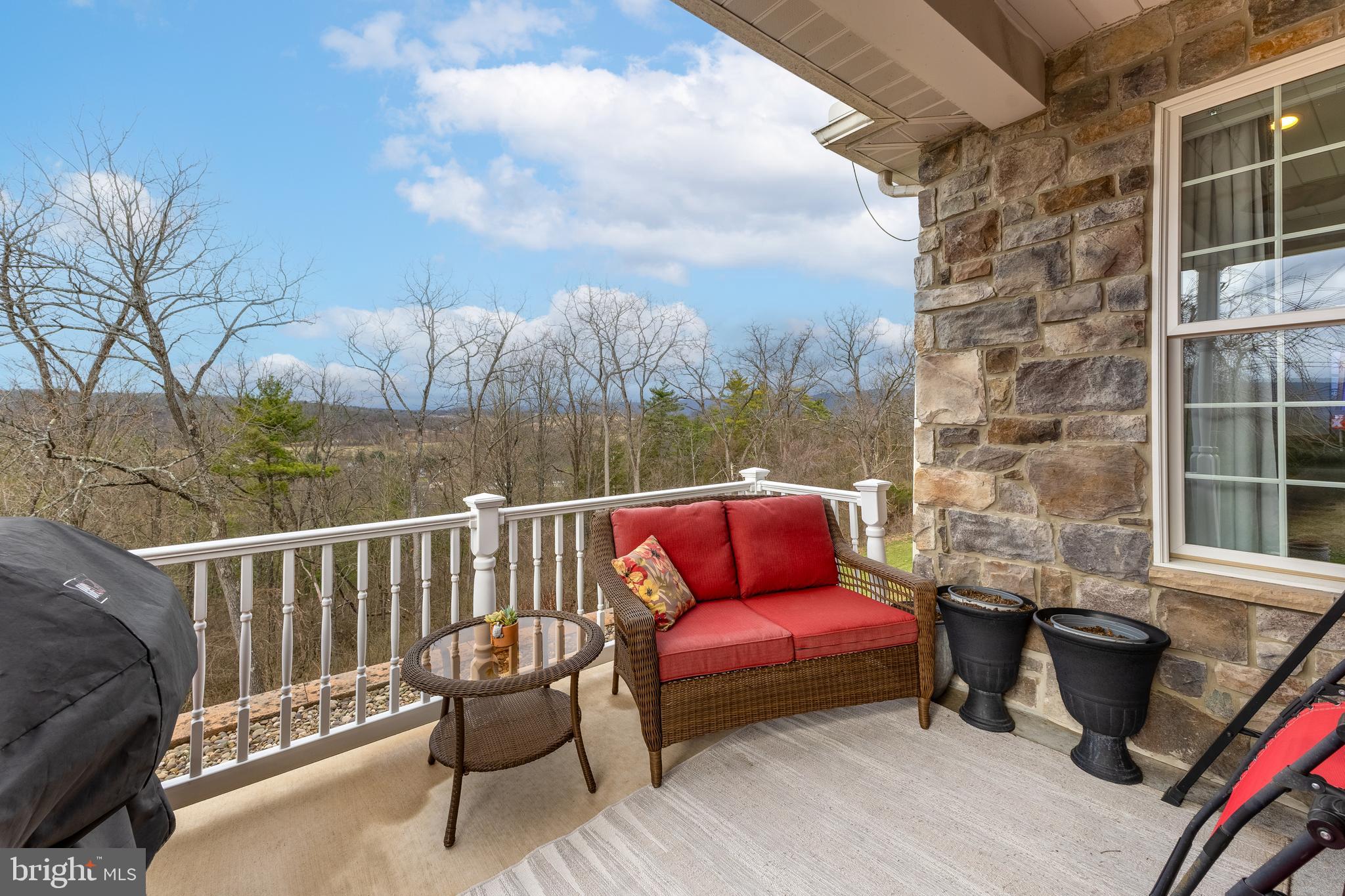 PARADISE HILLS - Residential